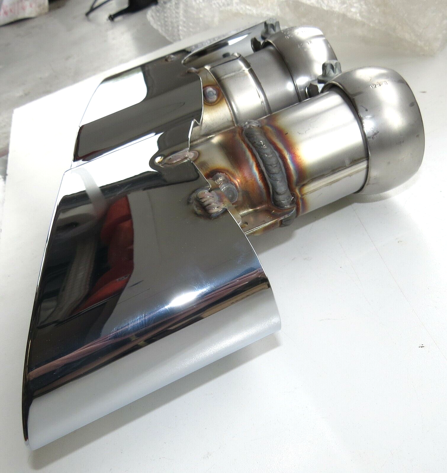 Bentley Bentayga 2015-2022 OEM Exhaust Muffler Tail Pipe Tip Trim Rear Right - Image 10