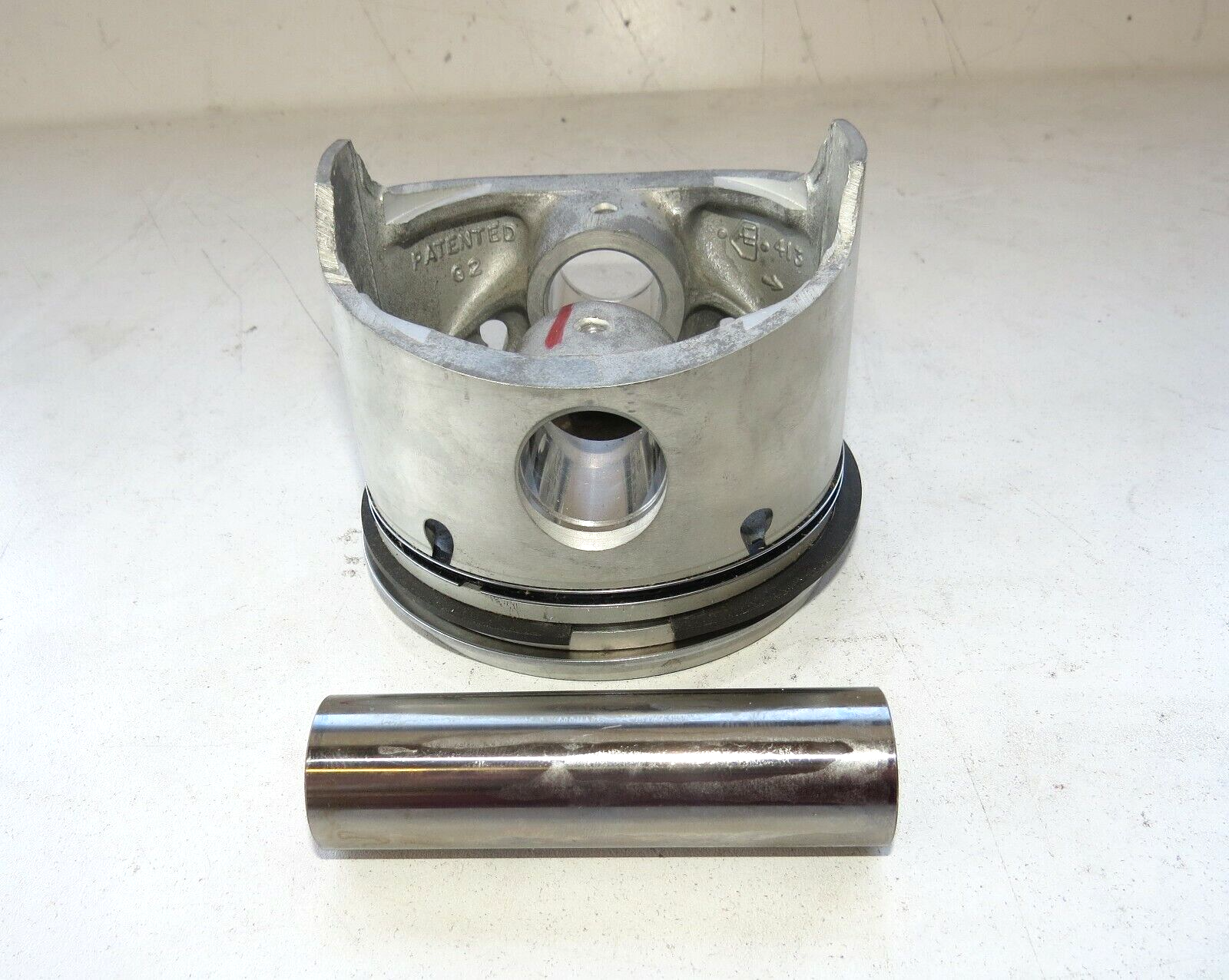 Bentley Rolls-Royce 1981-1987 OEM NEW Piston & Wrist Pin - Image 2