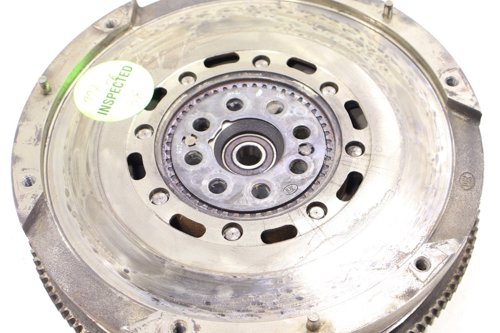 Porsche 911 997 3.8L 2005-2008 OEM Clutch Flywheel - Image 3