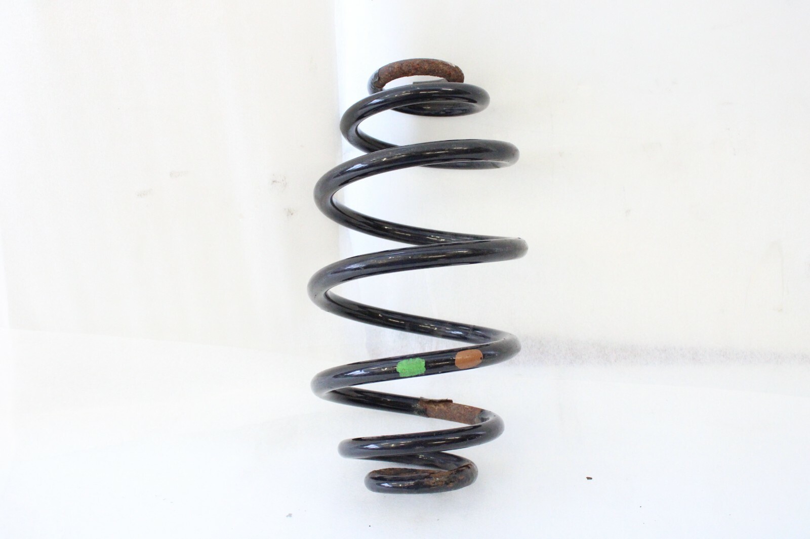 Volkswagen Passat 1998 1999 2000 2001 2002 2003 2004 2005 OEM Coil Spring Rear