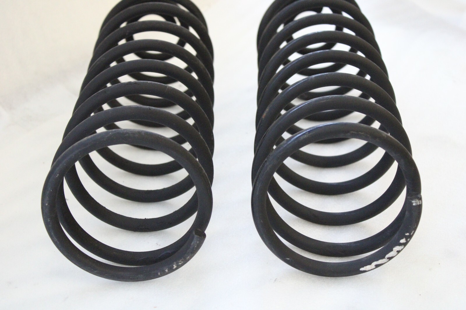Volvo 850 C70 S70 V70 1997 1998 1999 2000 2001 2002 2003 2004OEM Coil Spring Set - Image 7