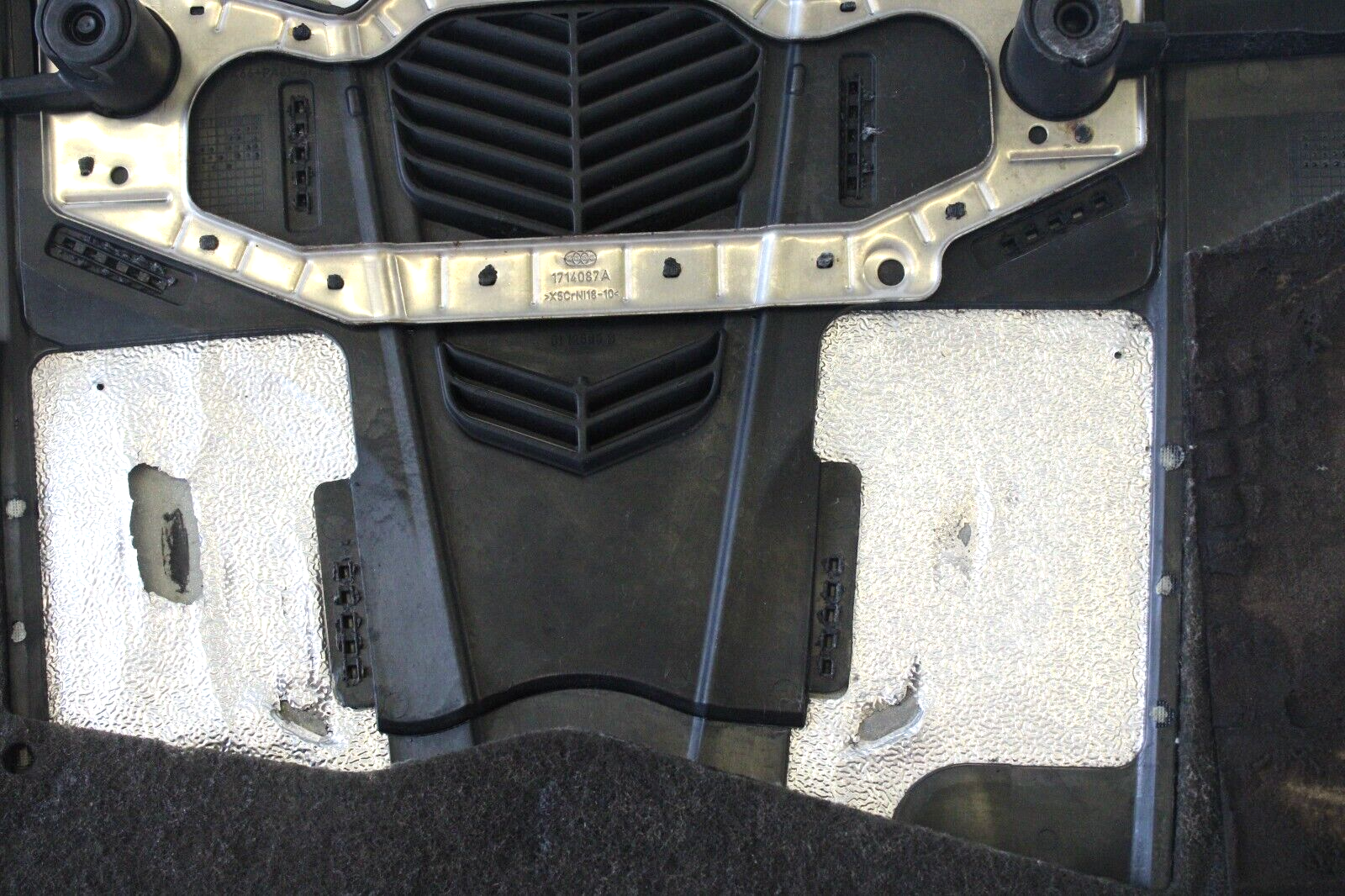 Mercedes S350 2012-2013 OEM Engine Top Cover - Image 13