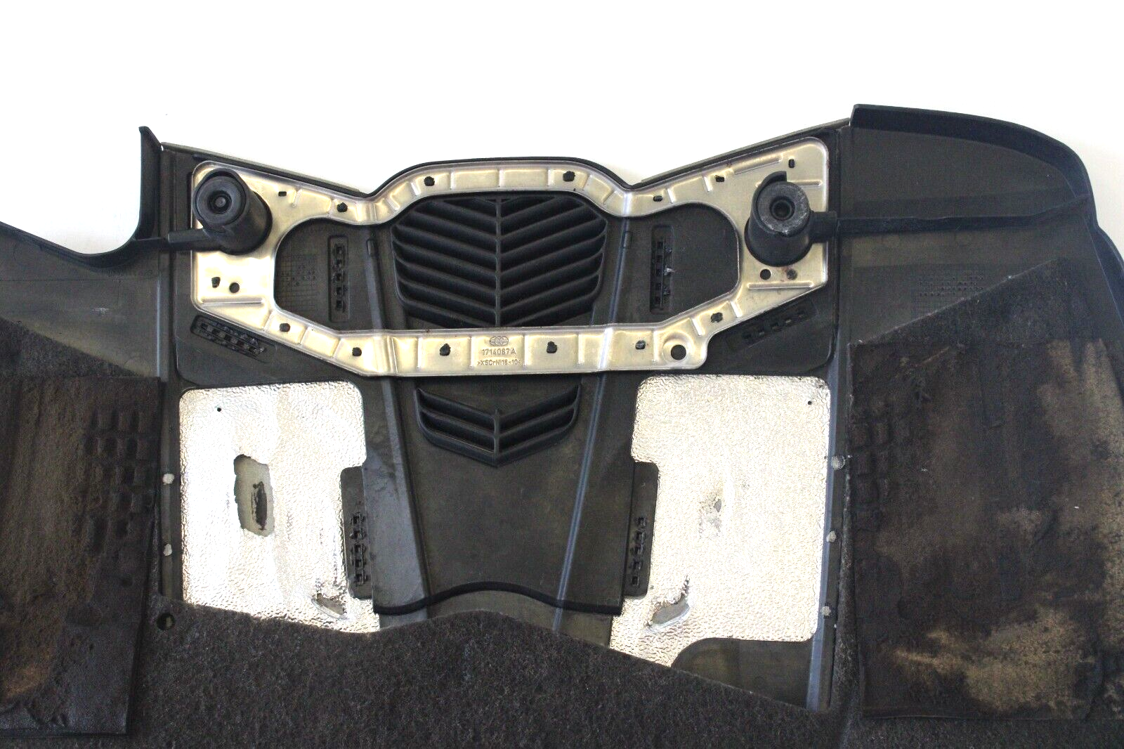 Mercedes S350 2012-2013 OEM Engine Top Cover - Image 14