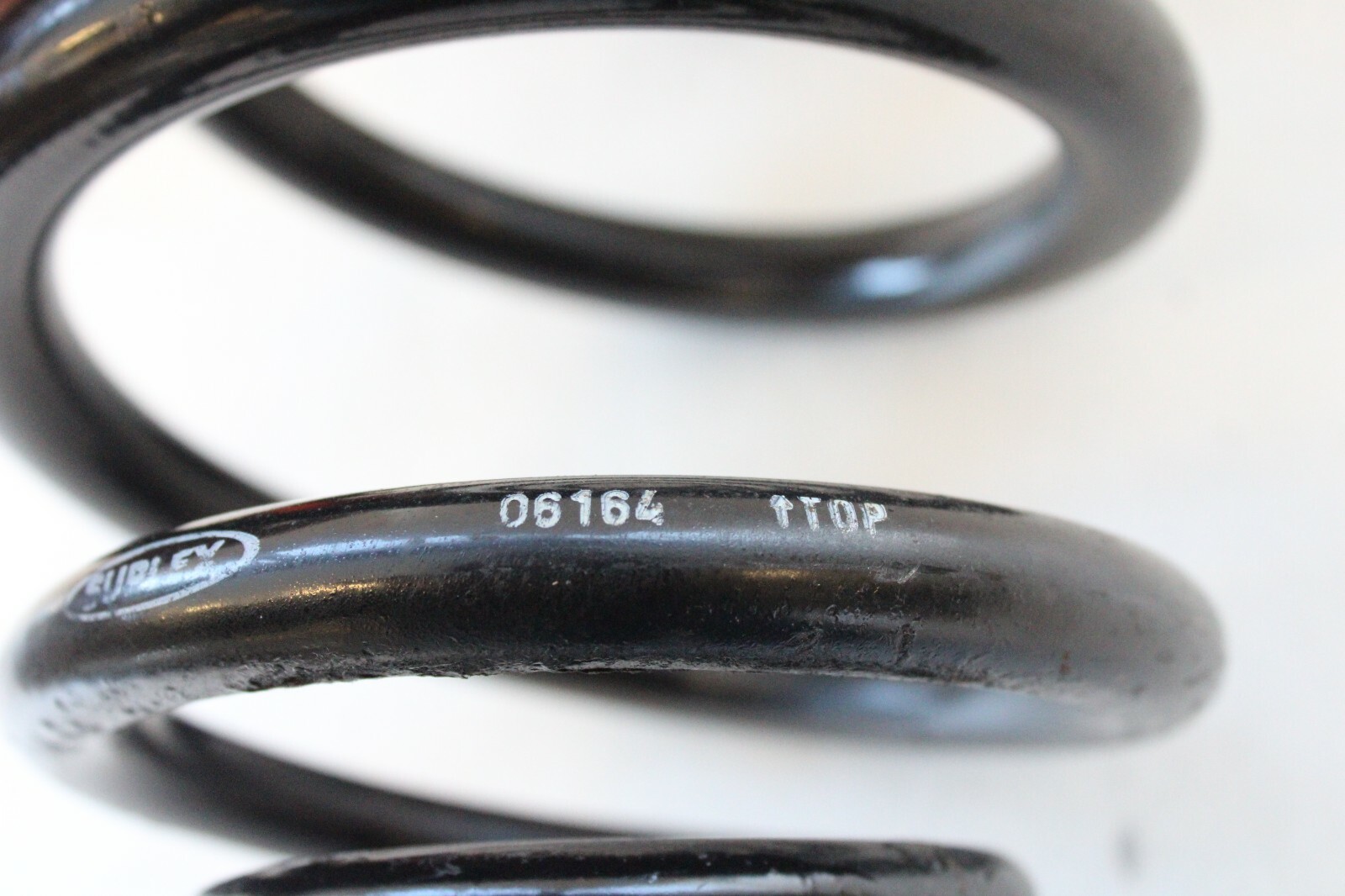 BMW 323i 325i 325xi 328i 330i 330xi 2000 2001 2002 2003 2004 Suplex Coil Spring - Image 10