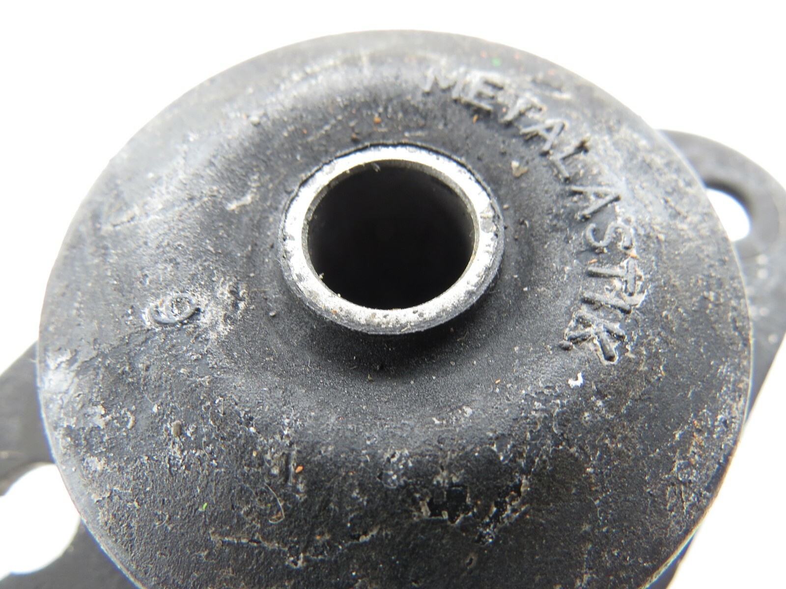 Bentley Rolls Royce 1965-1980 OEM NOS Final Driver Crossmember Mount - Image 8