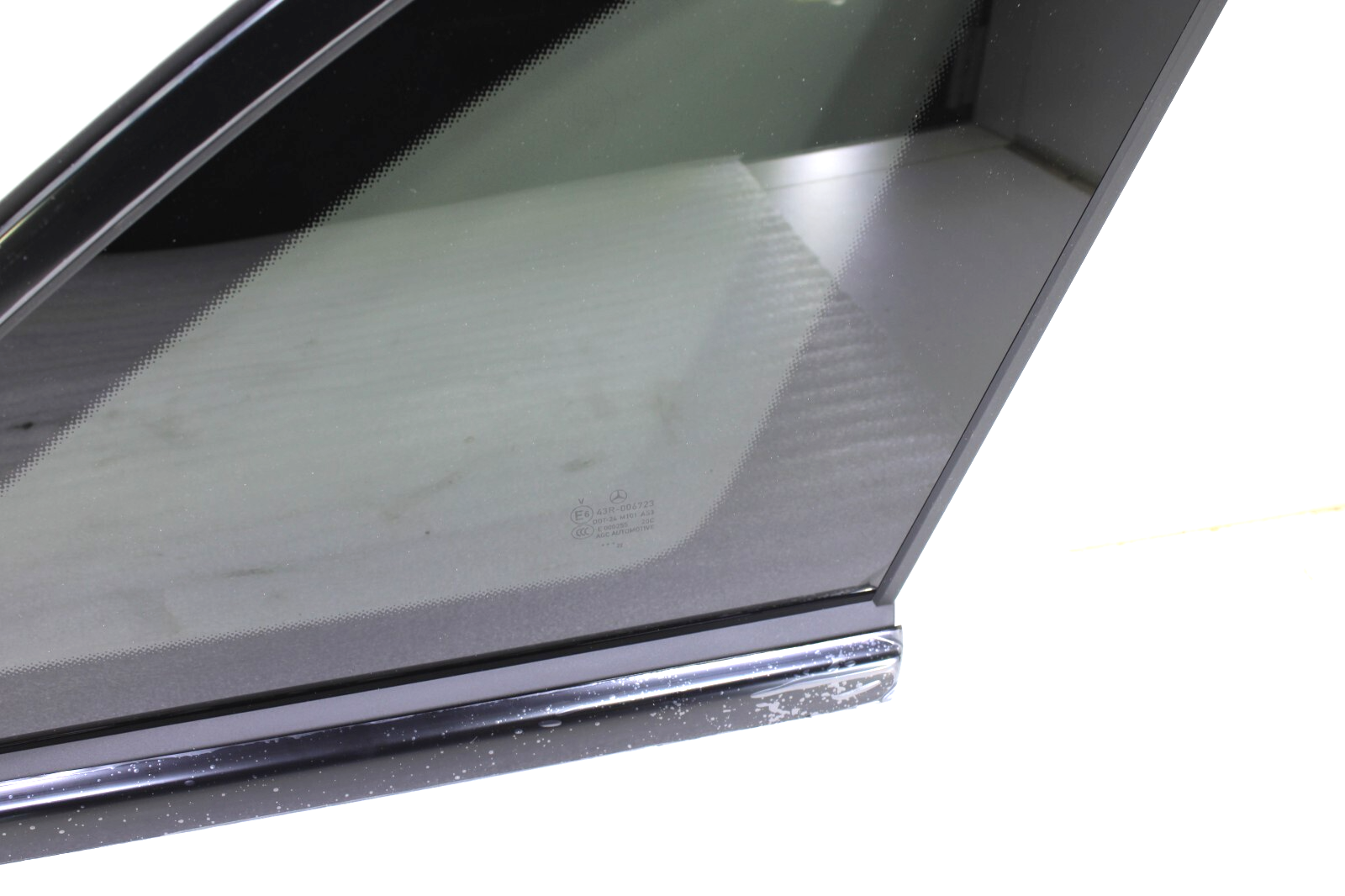 Mercedes GLC300 GLC350e GLC43 GLC63 2016-2022 OEM NEW Quarter Glass Window Right – Image 9