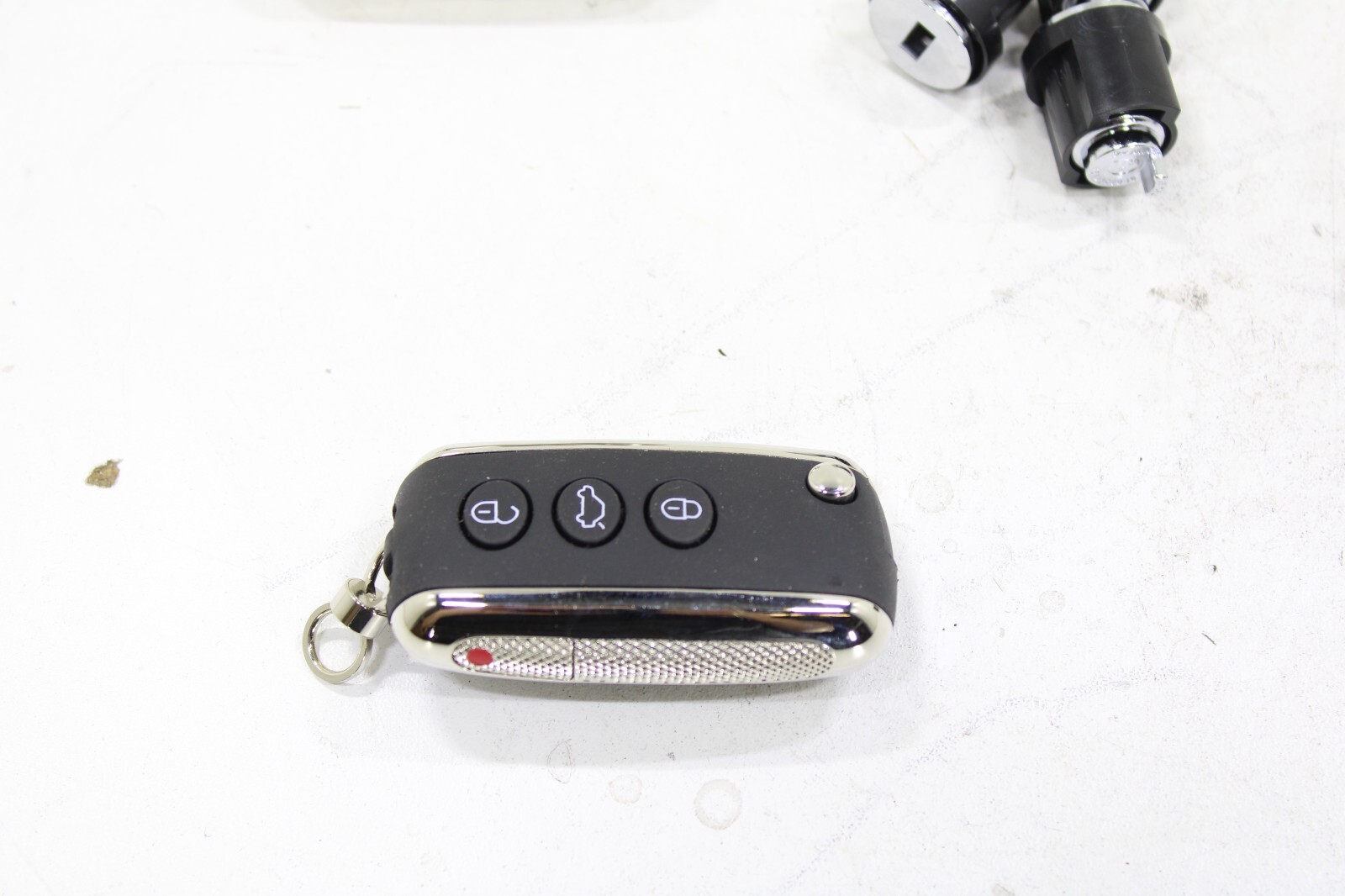 Bentley 2002-2016 OEM 2x New Bentley Cut Keys w/Glovebox & Door Lock Cylinder – Image 6
