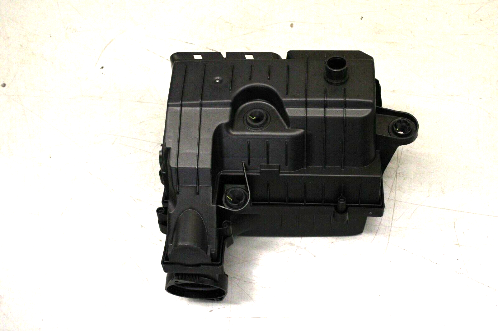 Audi A3 S3 Volkswagen Tiguan 2017 2018 2019 2020 2021 OEM Air Cleaner Housing - Image 2