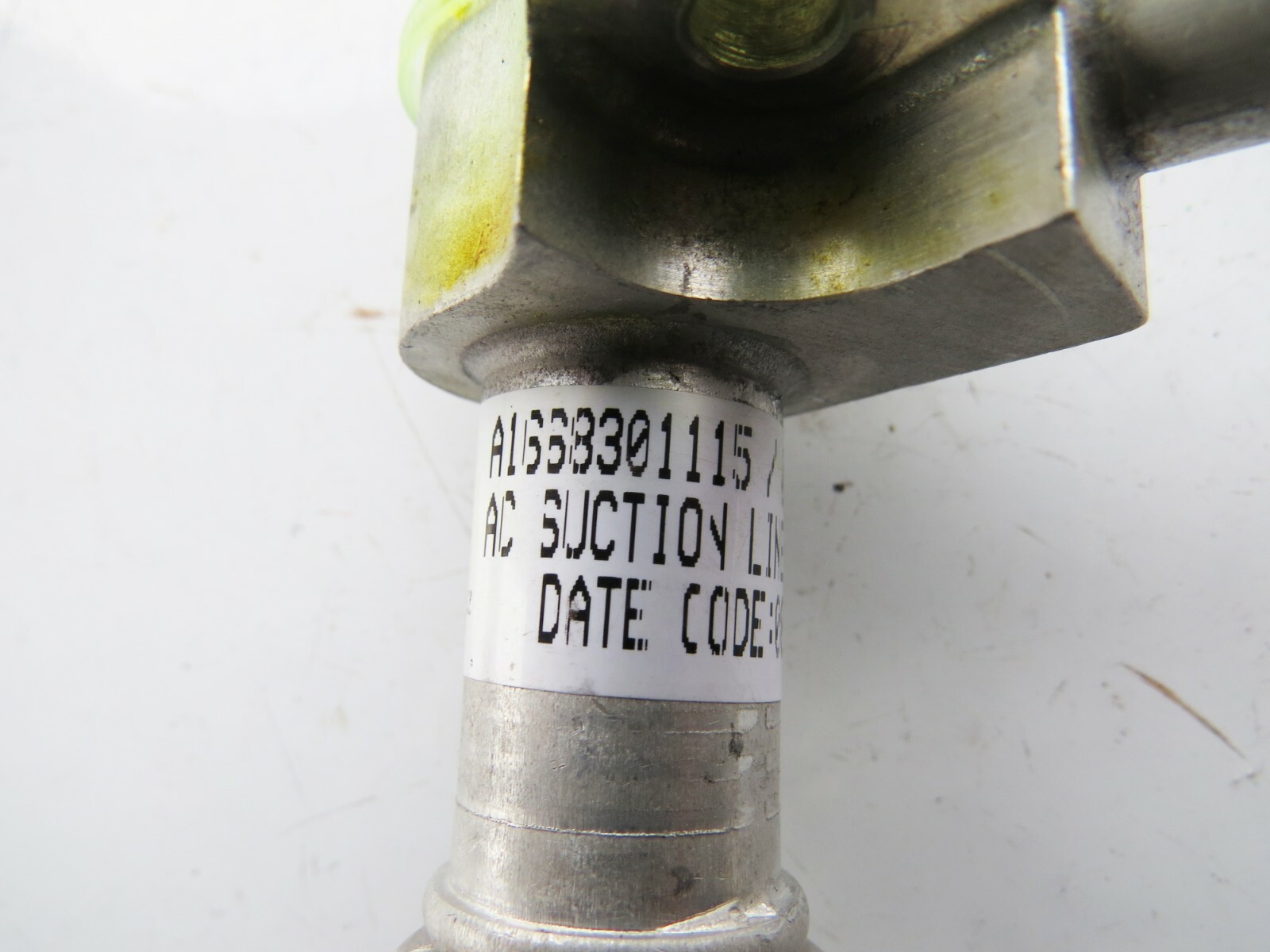 Mercedes GL350 ML350 3.0L DIESEL 2012-2015 OEM A/C Refrigerant Suction Hose - Image 4