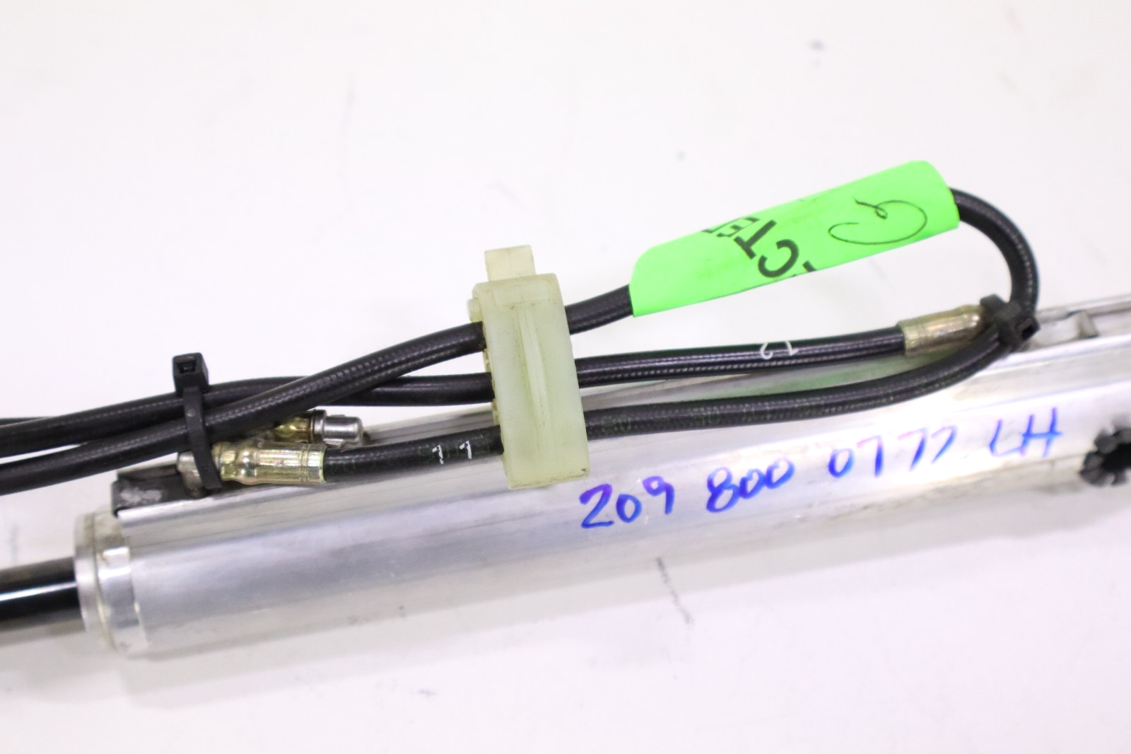 Mercedes CLK E W207 W209 2004-2017 OEM Main Convertible Top Lift Cylinder Left - Image 9