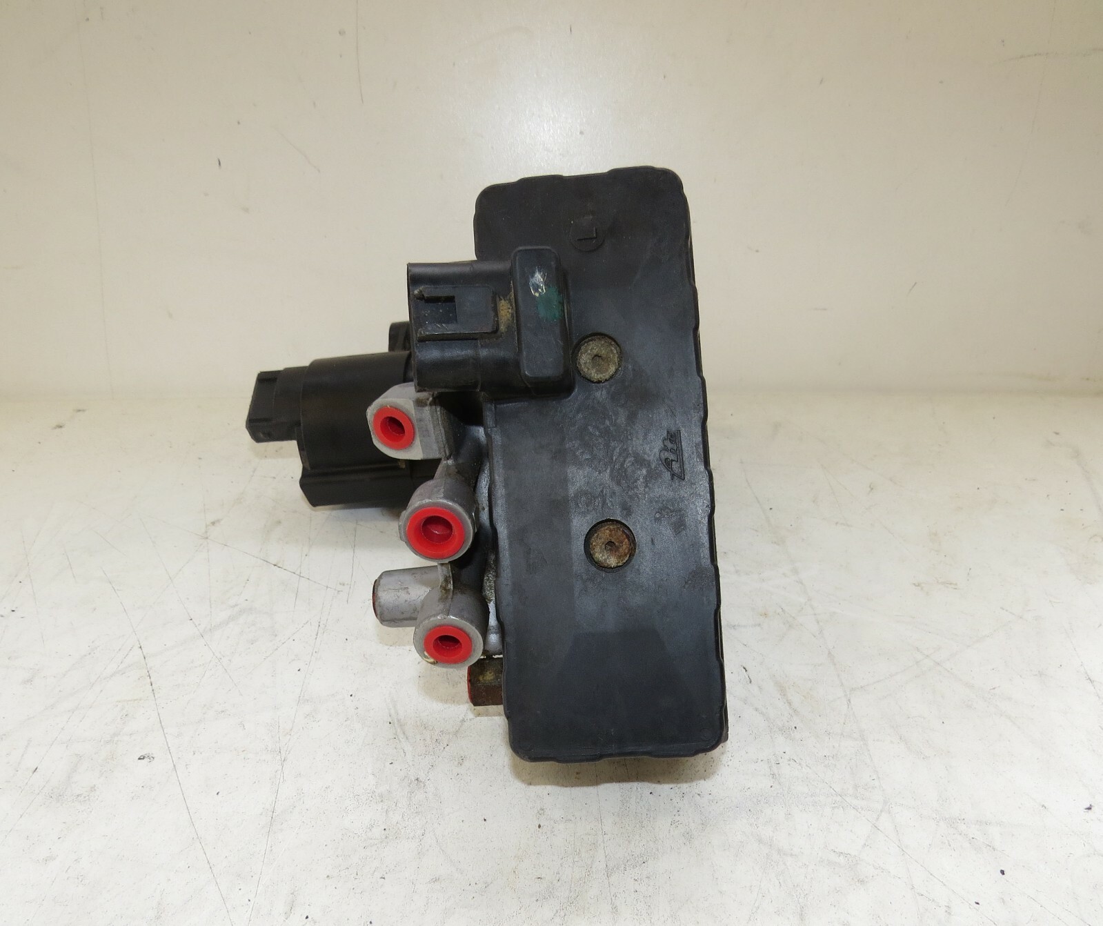 Volkswagen Golf Passat 1993 1994 1995 1996 1997 OEM ABS Brake Pump Unit - Image 8