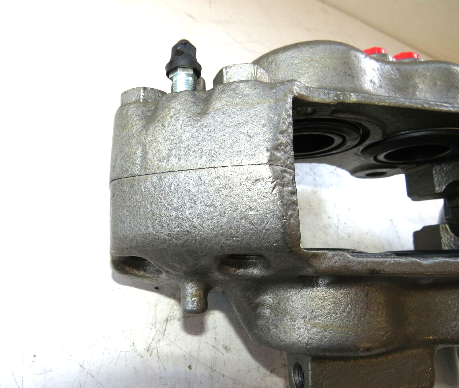 Bentley Continental Rolls Royce 1985-1989 OEM Rebuilt Brake Caliper Rear Left - Image 3