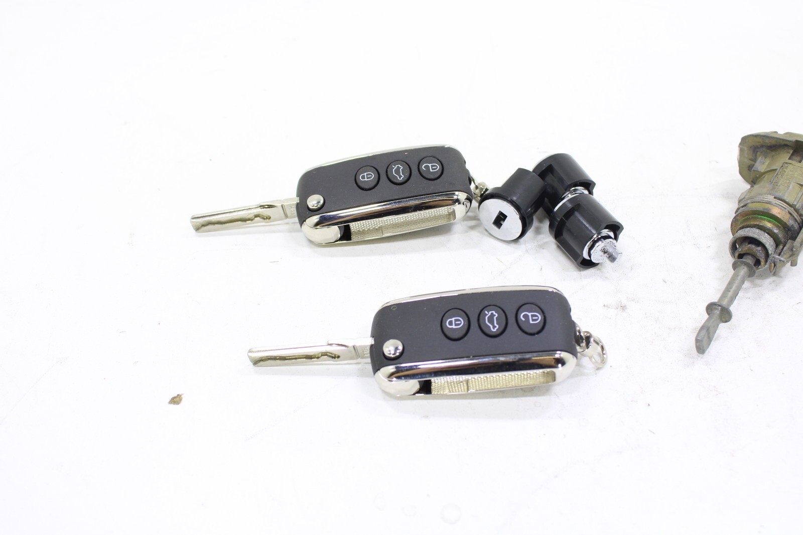 Bentley 2002-2016 OEM 2x New Bentley Cut Keys w/Glovebox & Door Lock Cylinder – Image 9