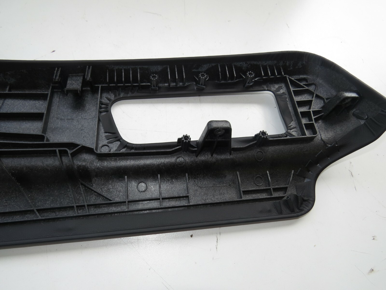 Bentley Bentayga 2017-2020 OEM Driver Seat Side Trim Panel Frame – Image 7