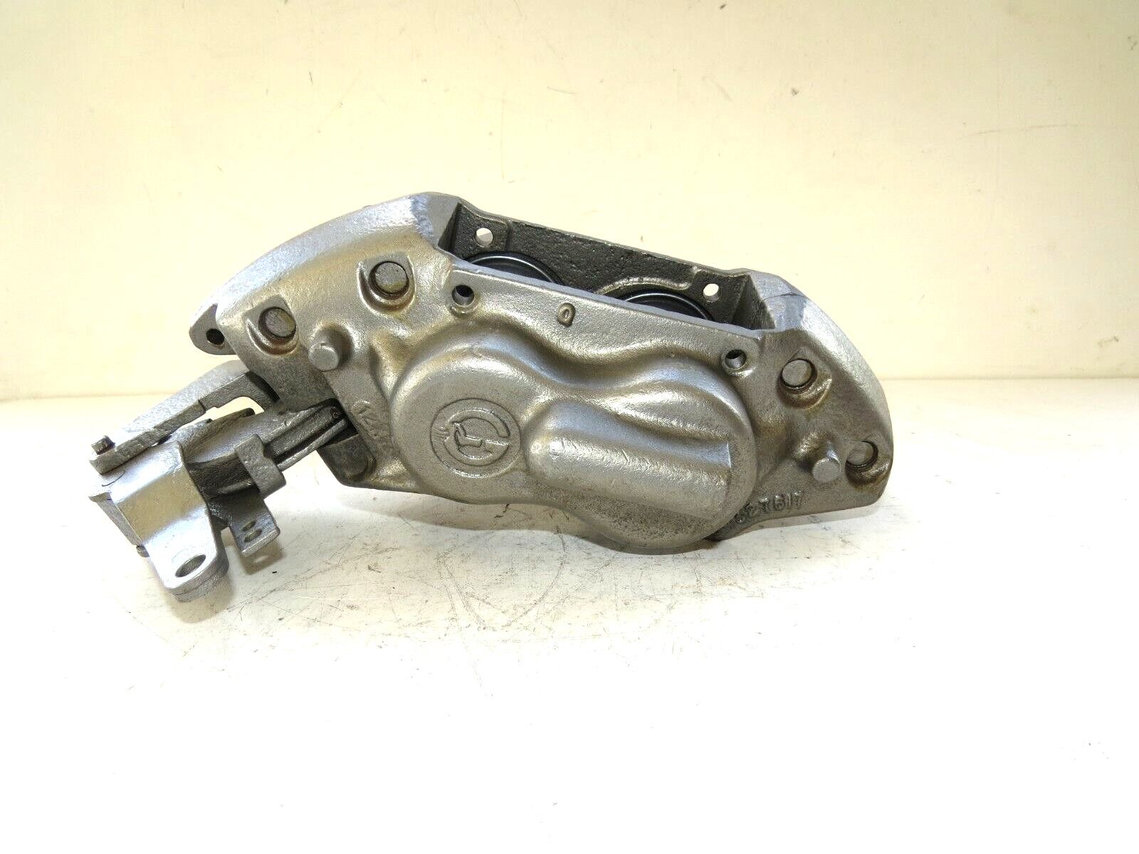 Bentley Continental Rolls Royce 1985-1989 OEM Rebuilt Brake Caliper Rear Right - Image 4