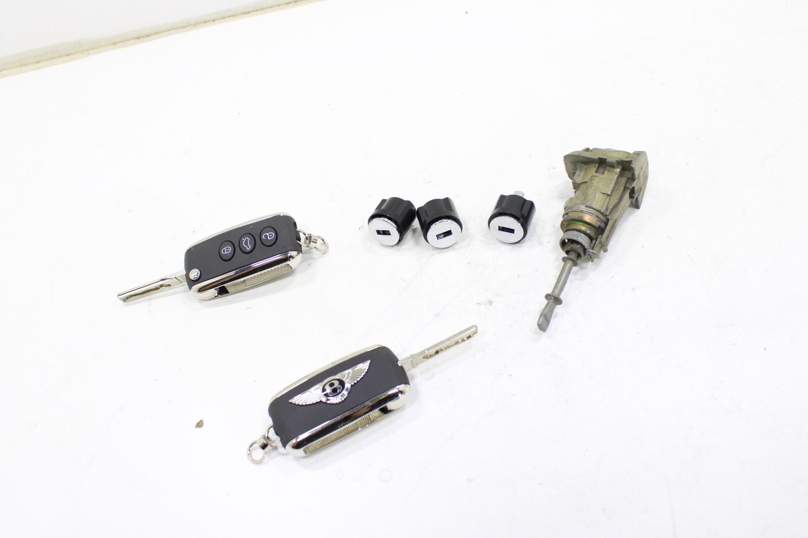 Bentley 2002-2016 OEM 2x New Bentley Cut Keys w/Glovebox & Door Lock Cylinder – Image 11