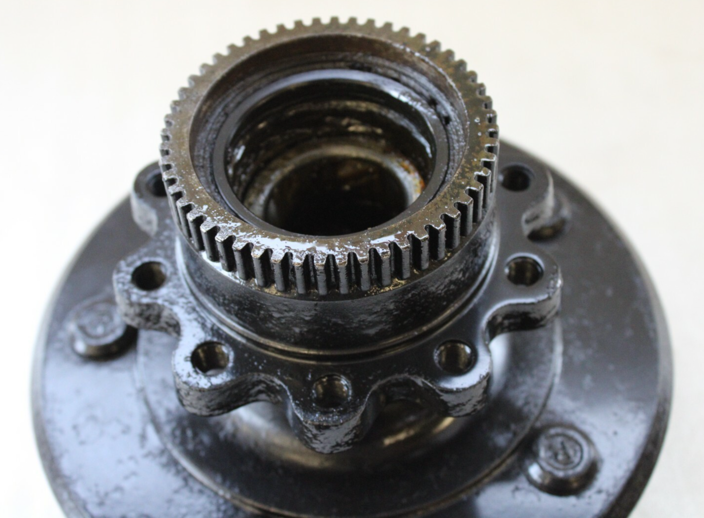 Bentley Rolls-Royce 1971-2003 OEM Wheel Bearing Hub Right (Passenger Side) - Image 6
