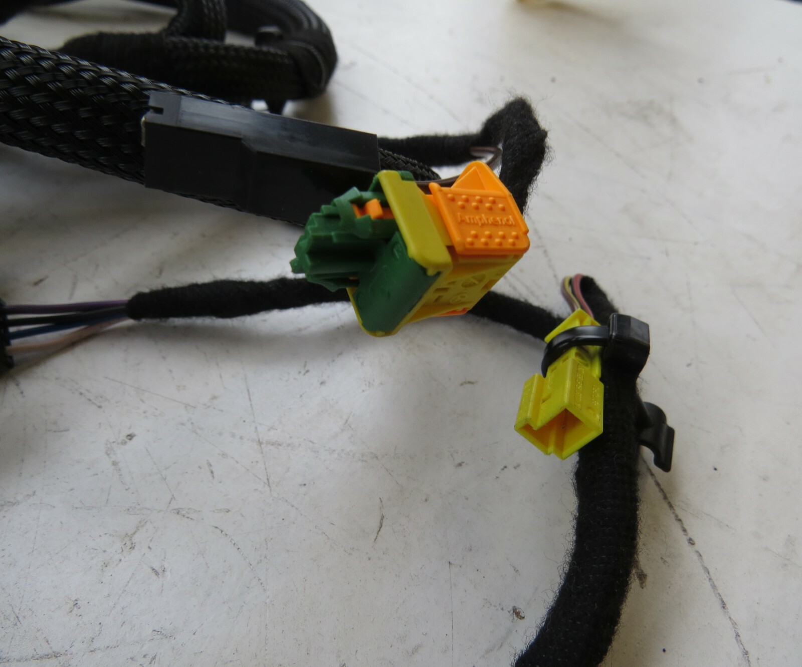 Mercedes W204 C250 C300 2008-2014 OEM Electrical Wiring Harness - Image 5