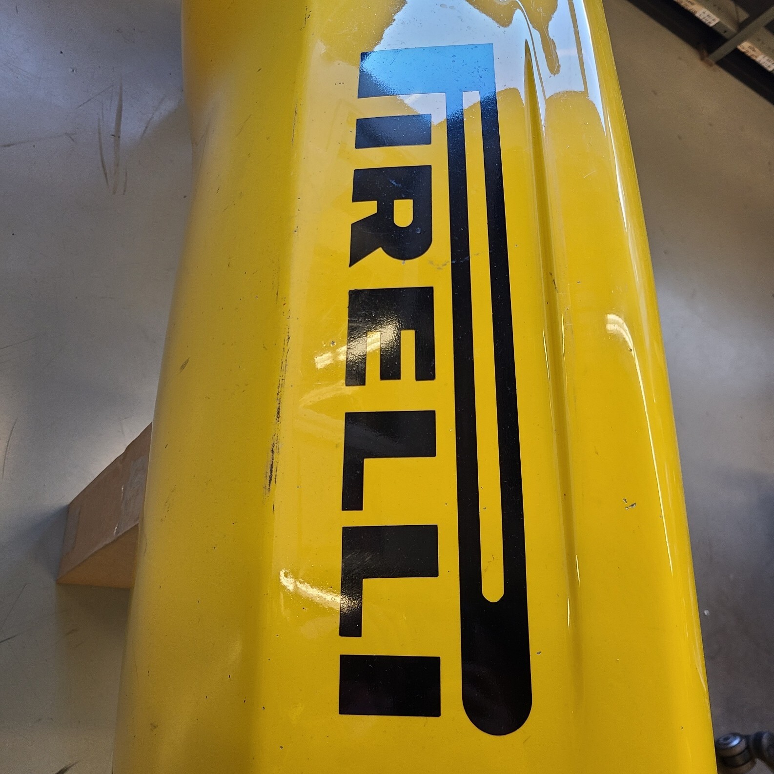 Pirelli Ferrari 360 Modena Spider 2001 2002 2003-2008 OEM Front Bumper Yellow – Image 4