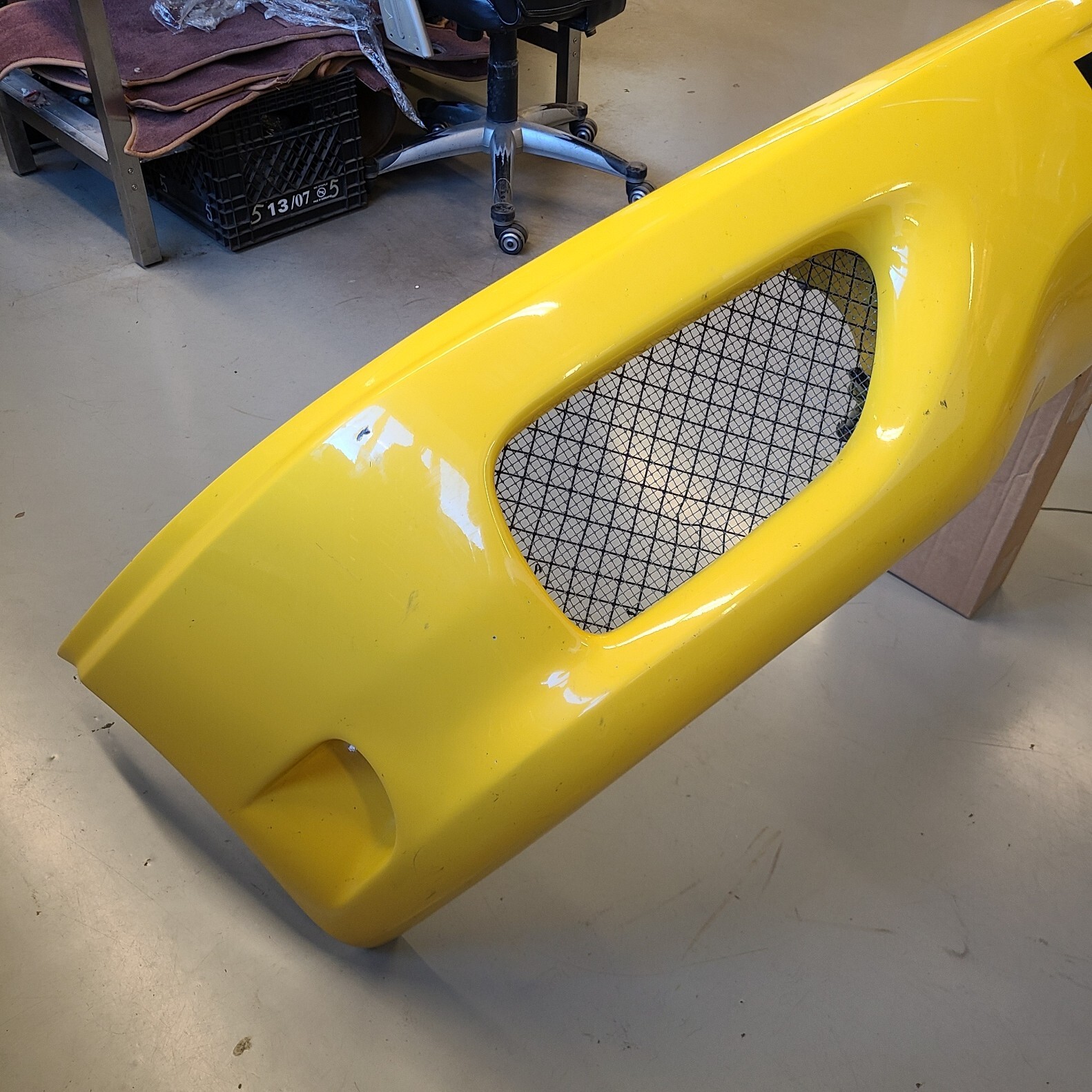 Pirelli Ferrari 360 Modena Spider 2001 2002 2003-2008 OEM Front Bumper Yellow – Image 7