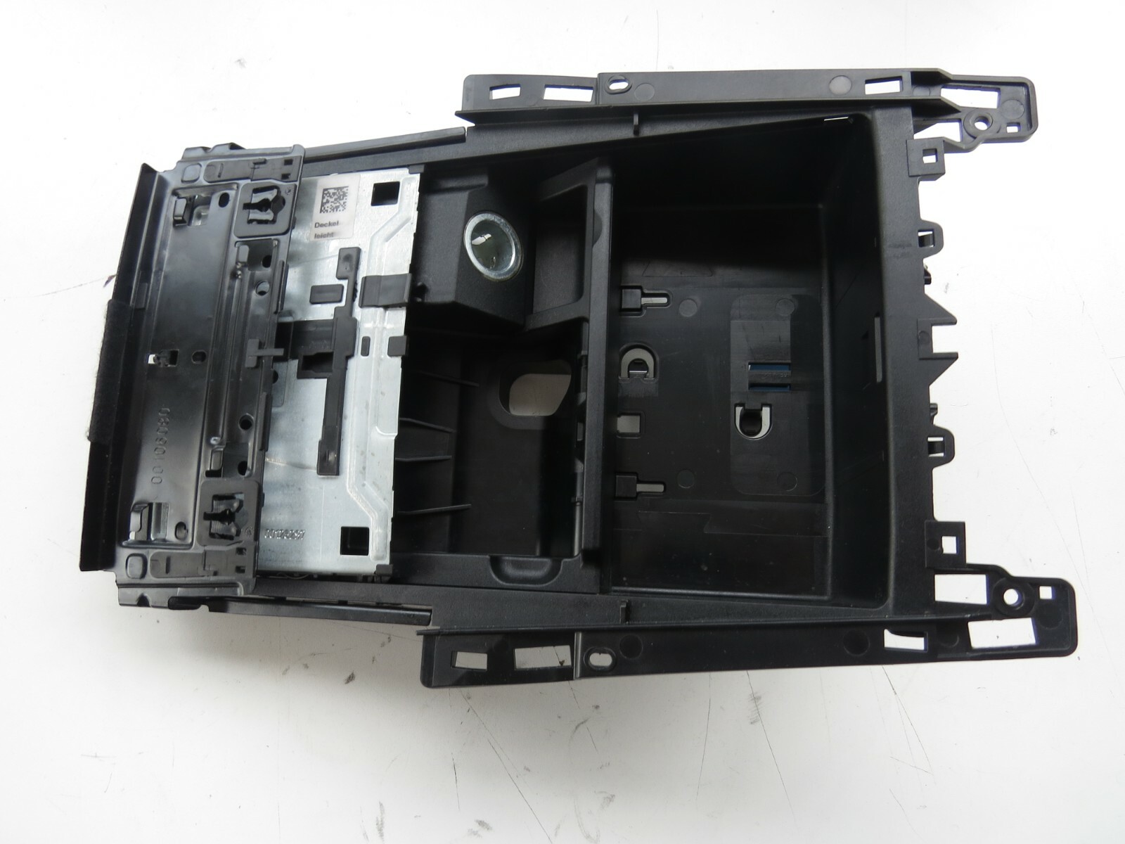 Mercedes E Class 2014 2015 2016 OEM Ash Tray Storage Compartment 2126804150 - Image 10
