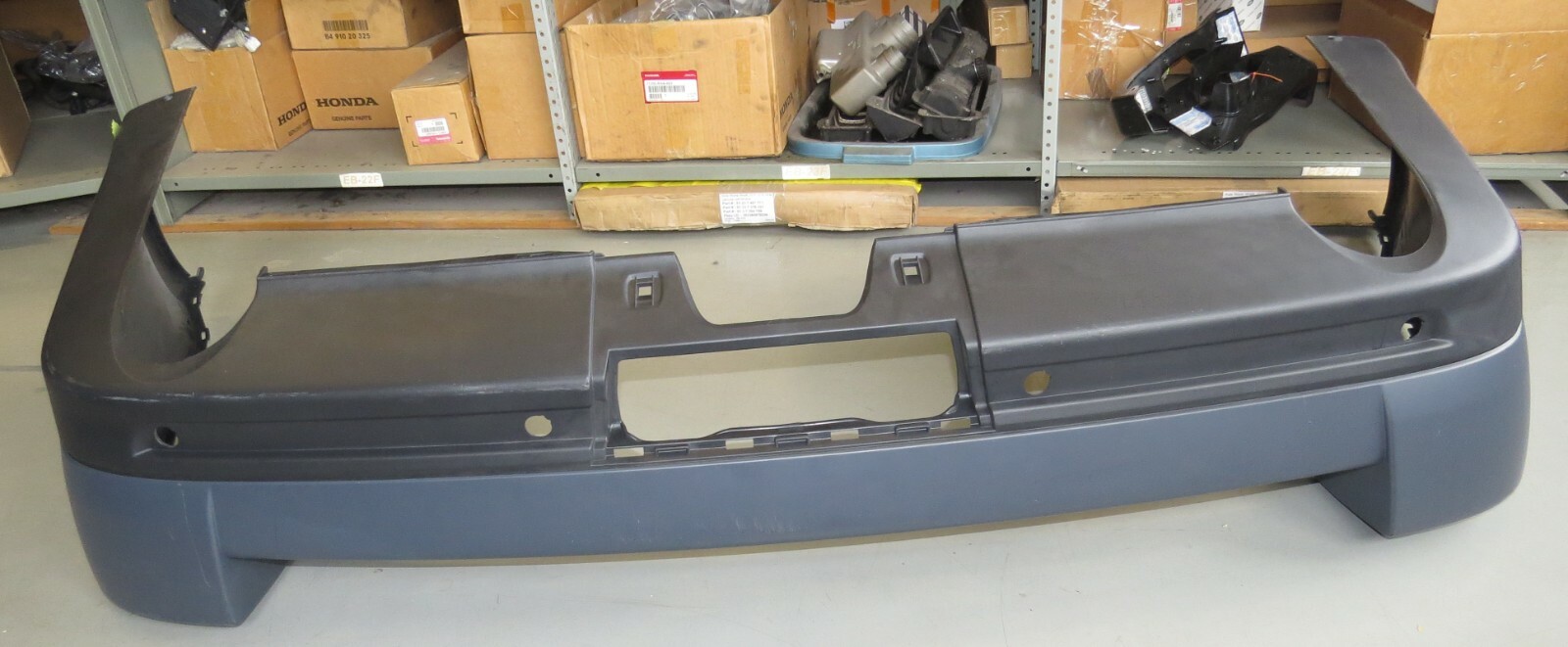 Range Rover Sport 2006 2007 2008 2009 OEM NEW Bumper Cover DQC500071LML – Image 3