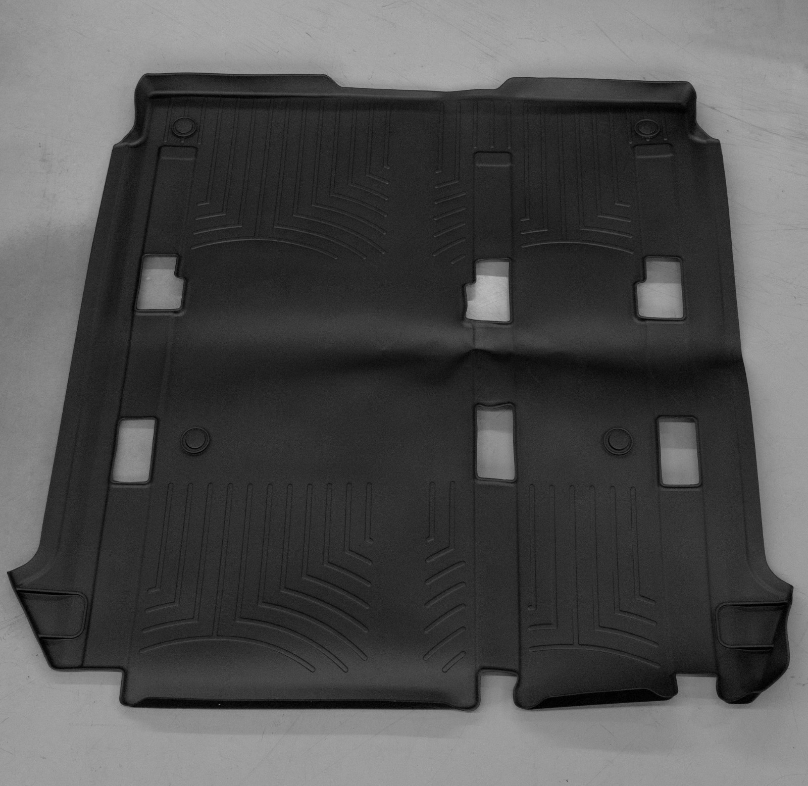 Mercedes Metris 2nd & 3rd Row Winter mat Tray OEM 2017-2025 - Image 2