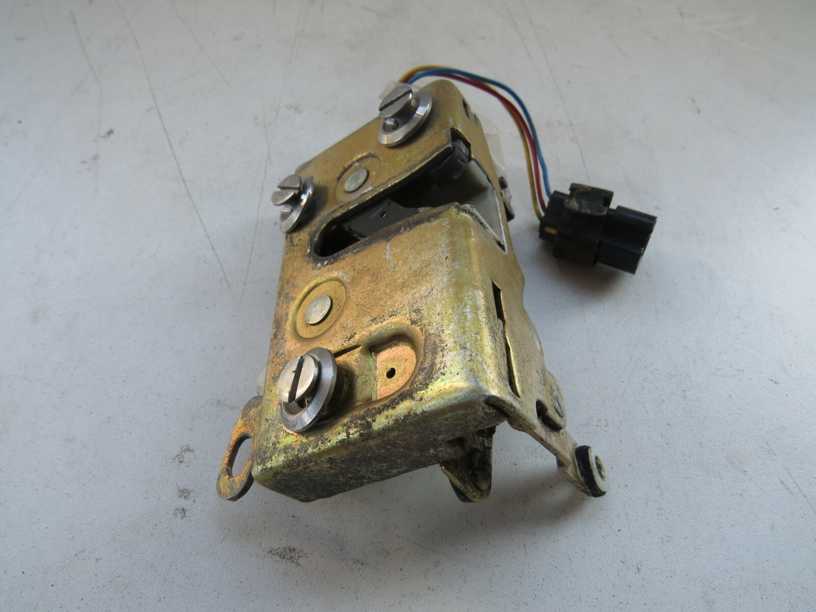 Bentley Rolls Royce 1983-84 1985 1986 1987 1988 1989 OEM Door Lock Latch FR RH - Image 4