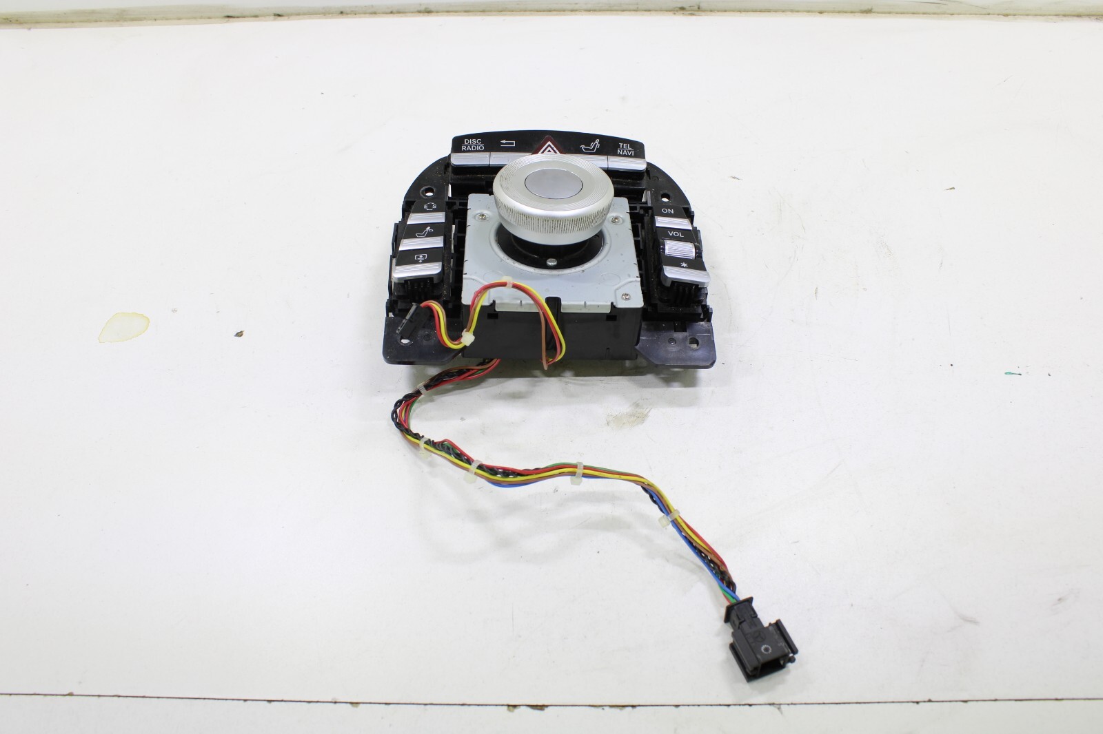 Mercedes CL550 CL600 2011-2014 OEM Center Console Display Control Switch - Image 3