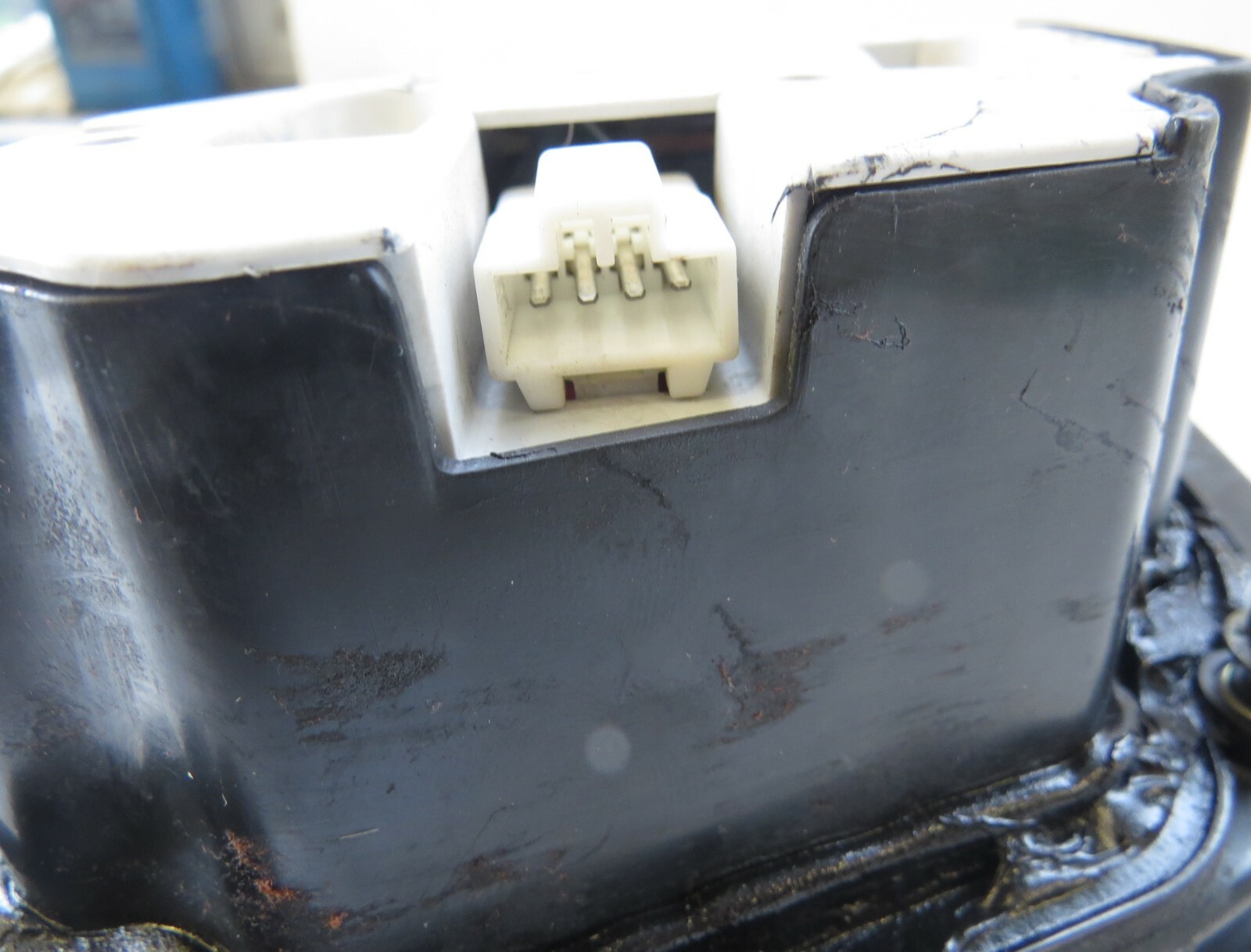 Nissan I30 Maxima 1995 1996 1997 OEM Tail Light Rear Right Inner - Image 6