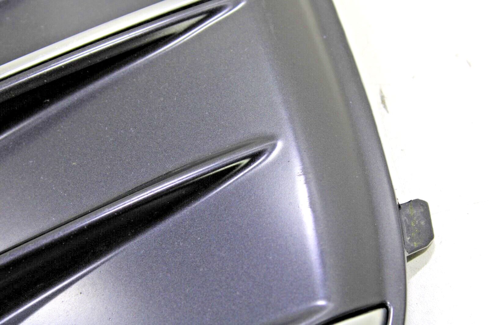 Audi Q5 2019-2020 OEM Front Right Bumper Lower Grille Cover – Image 6