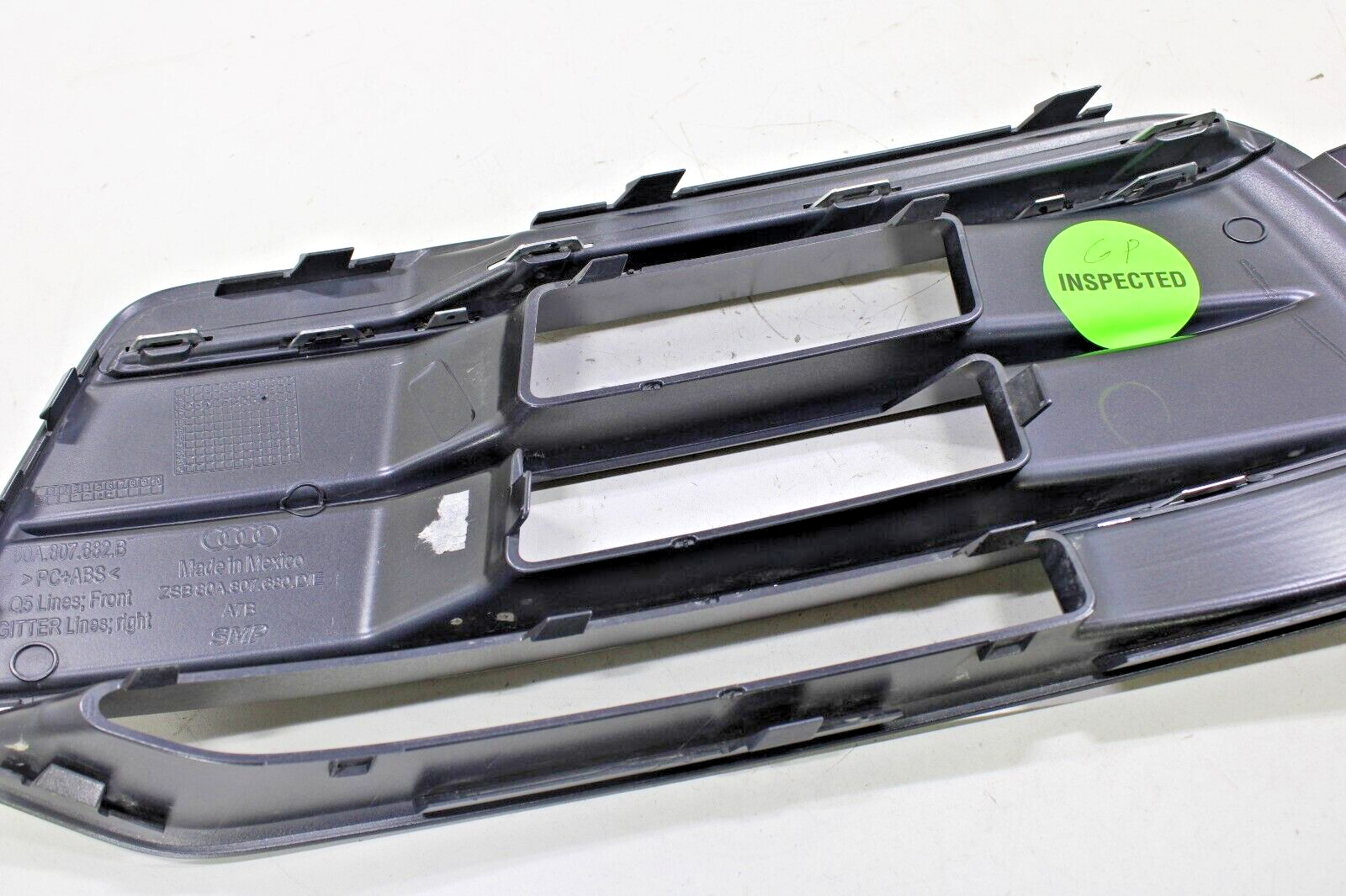Audi Q5 2019-2020 OEM Front Right Bumper Lower Grille Cover – Image 14