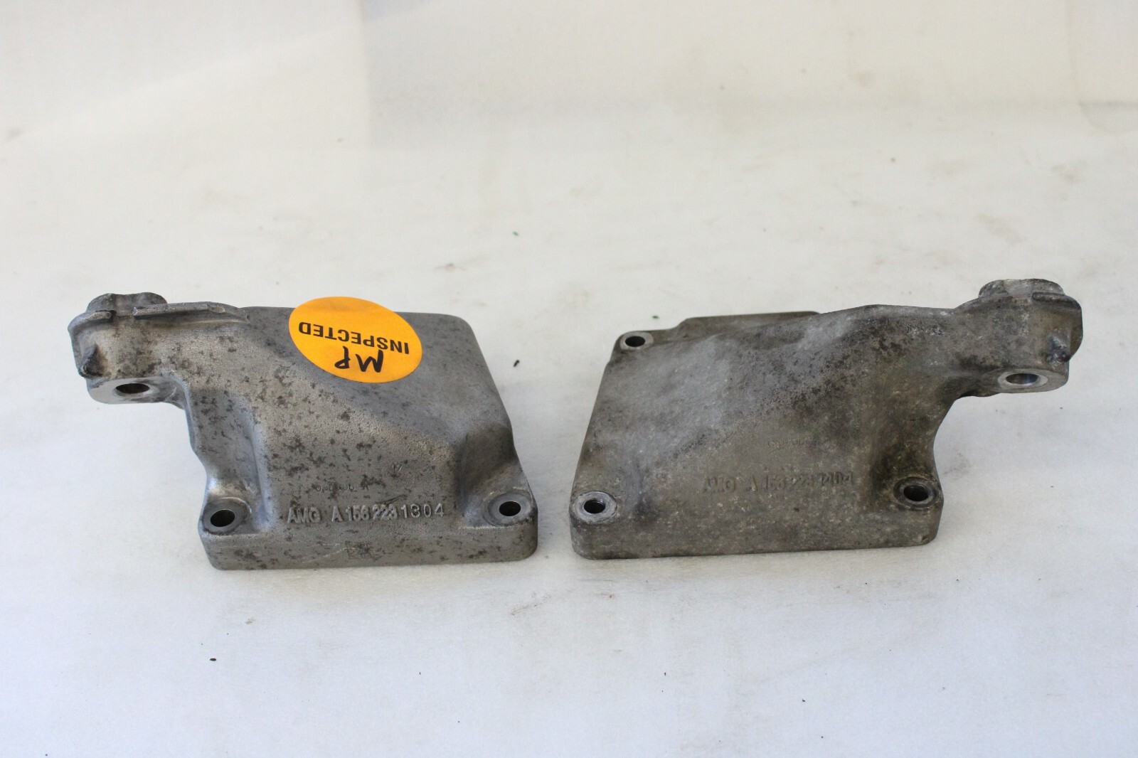 Mercedes ML63 R63 2007 2008 2009 2010 2011 OEM Engine Mount Bracket Set LH & RH – Image 2