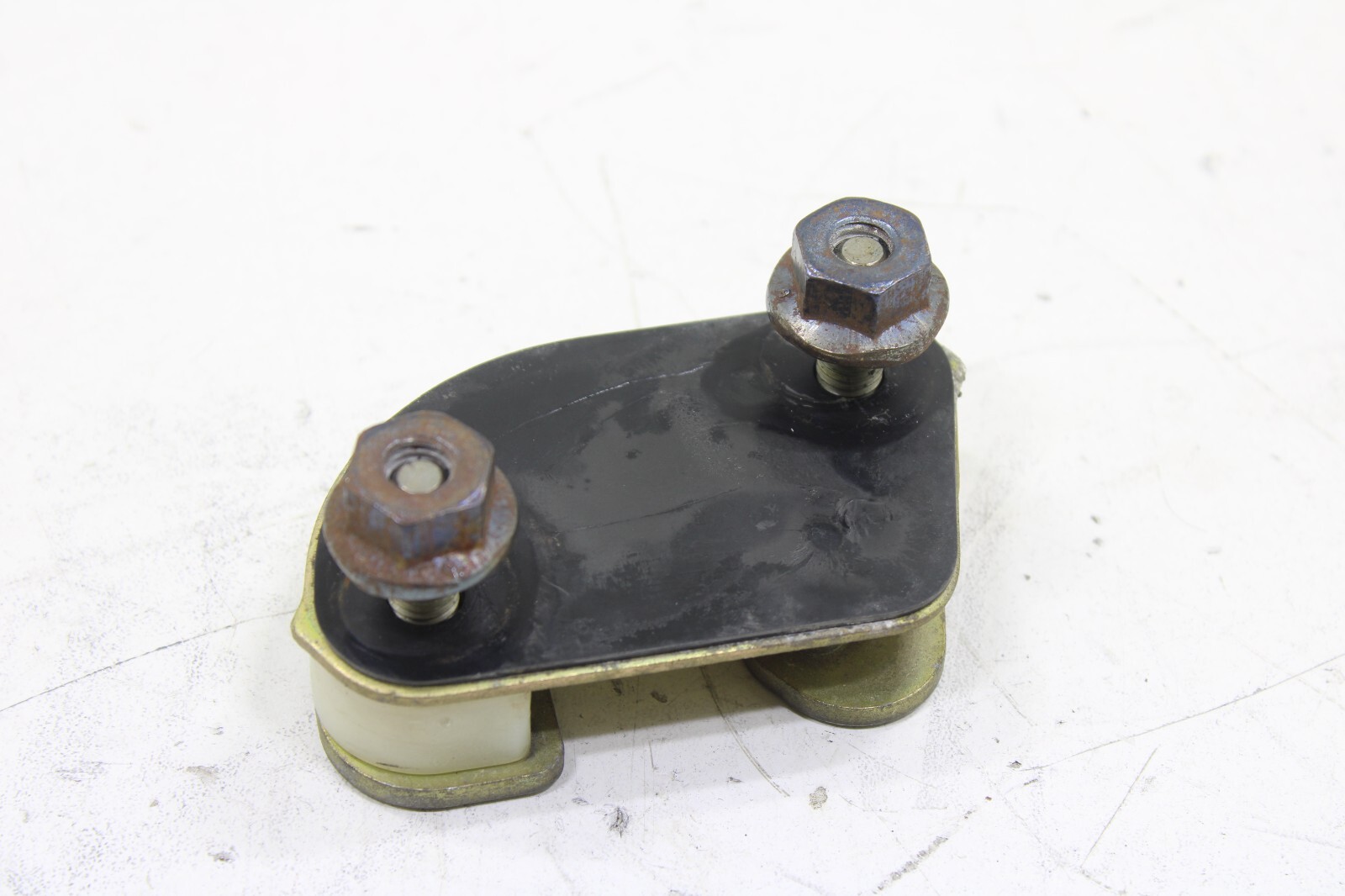 Porsche 911 1984-1998 OEM Door Lock Striker Plate Left Driver Side – Image 2