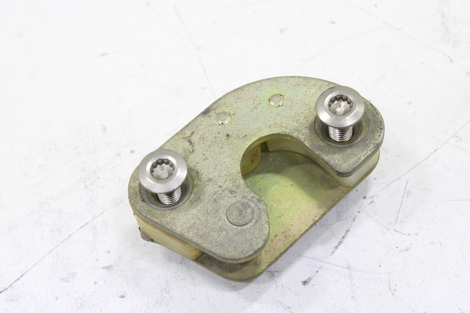 Porsche 911 1984-1998 OEM Door Lock Striker Plate Left Driver Side – Image 4