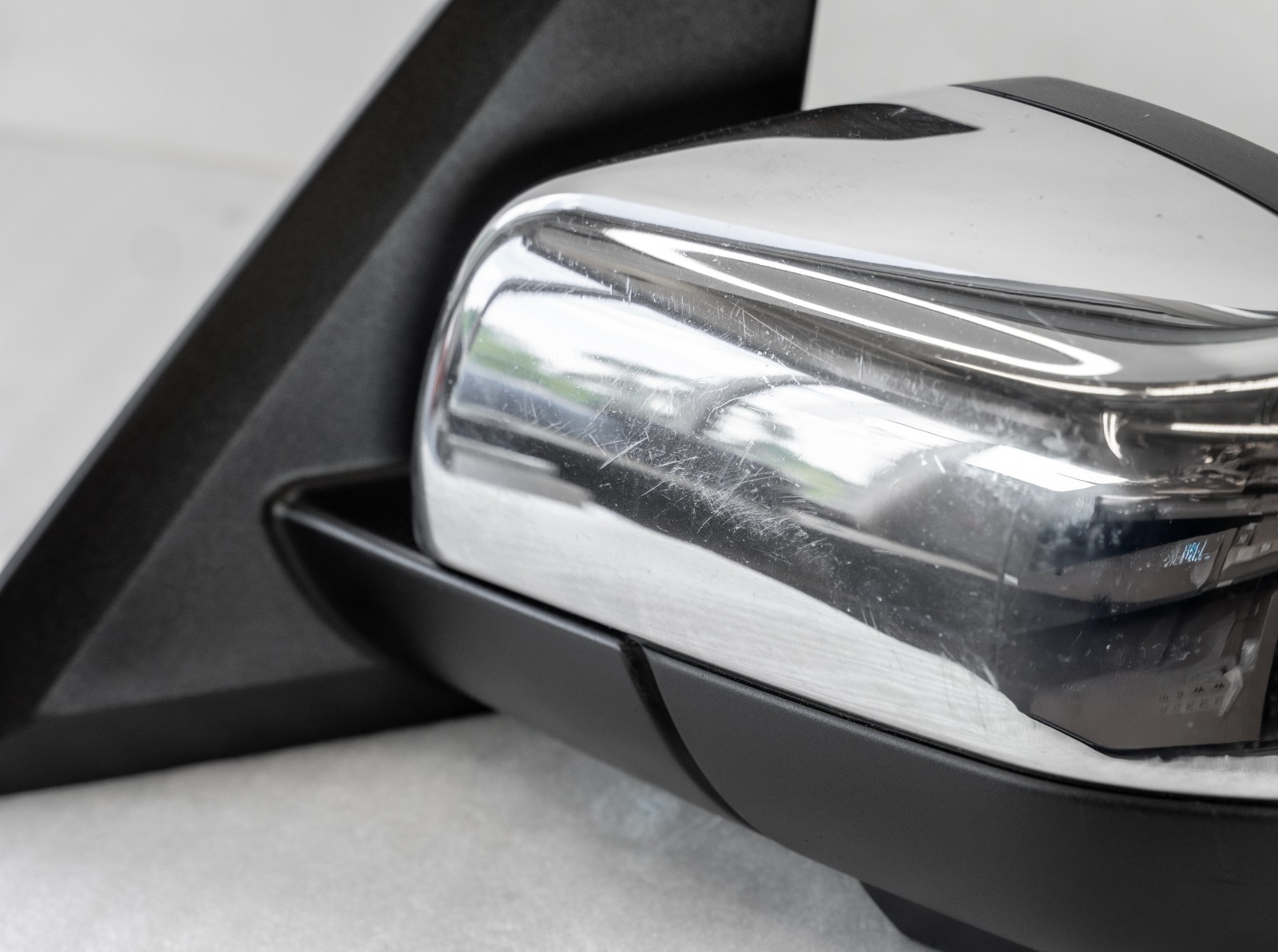 Range Rover Left Driver side view mirror OEM 2010 2011 2012 Genuine Original - Image 2