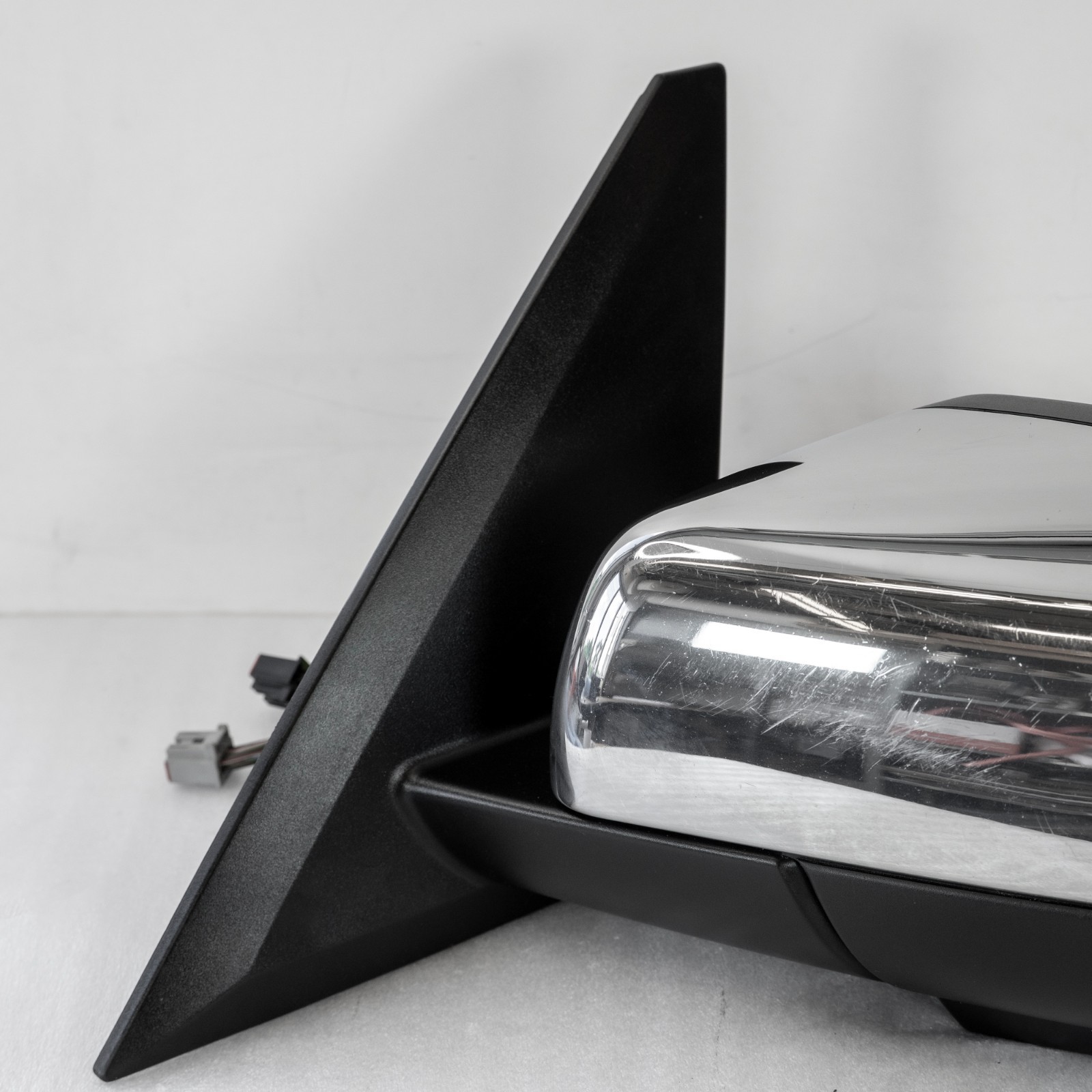 Range Rover Left Driver side view mirror OEM 2010 2011 2012 Genuine Original - Image 8