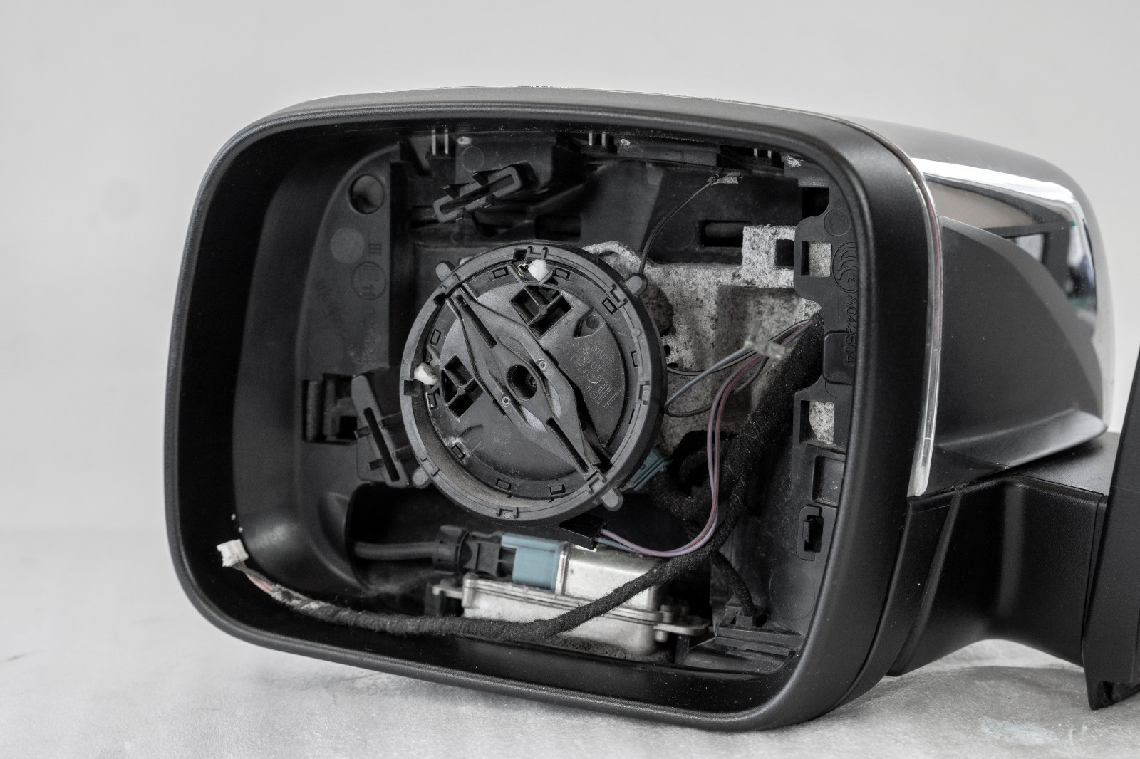 Range Rover Left Driver side view mirror OEM 2010 2011 2012 Genuine Original - Image 10