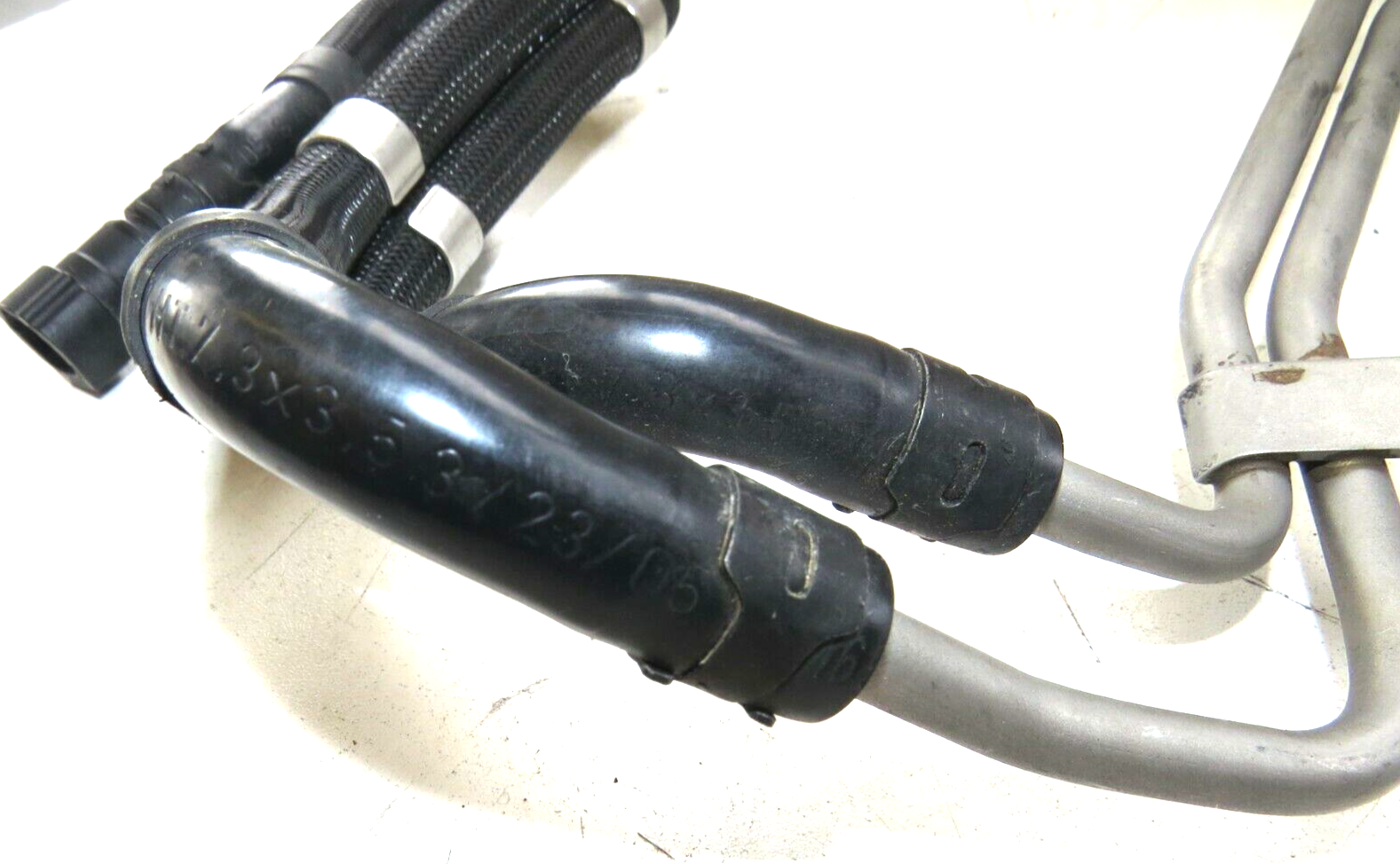 Bentley Continental 2003-2012 OEM Insulated Engine Fuel Line - Image 4
