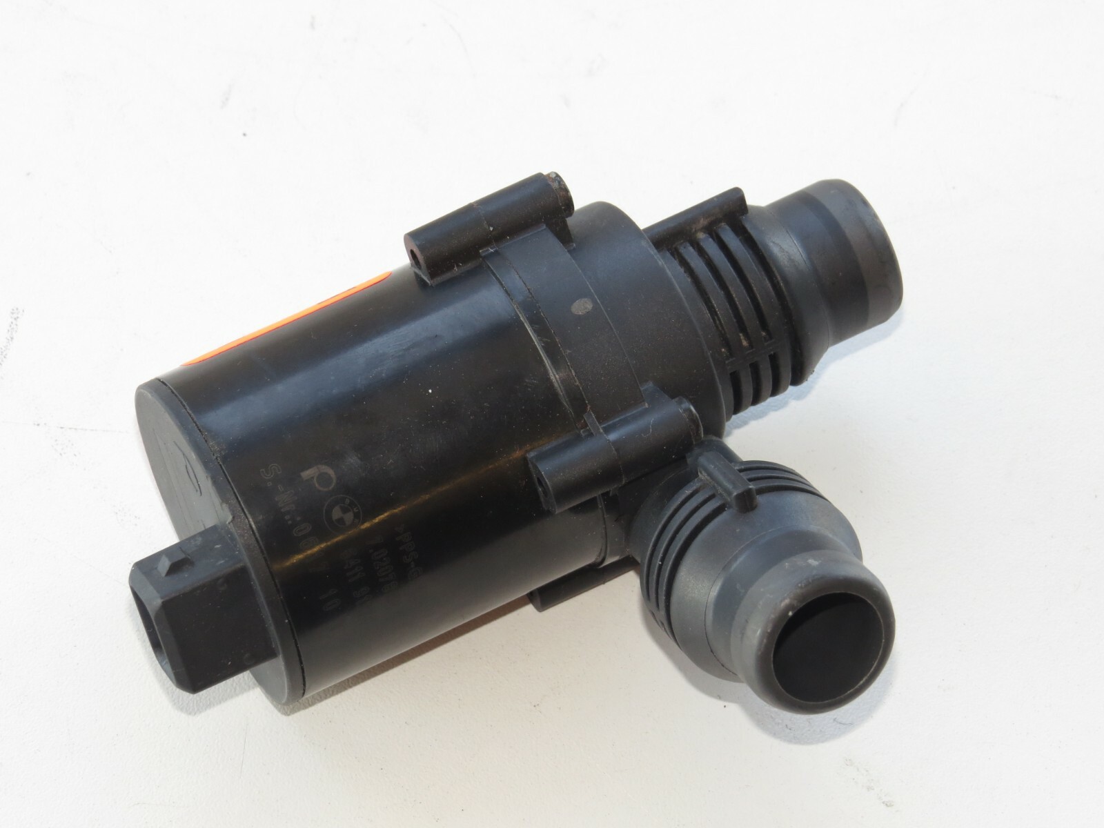 BMW X5 2007-2018 OEM Engine Auxiliary Water Pump - Image 2