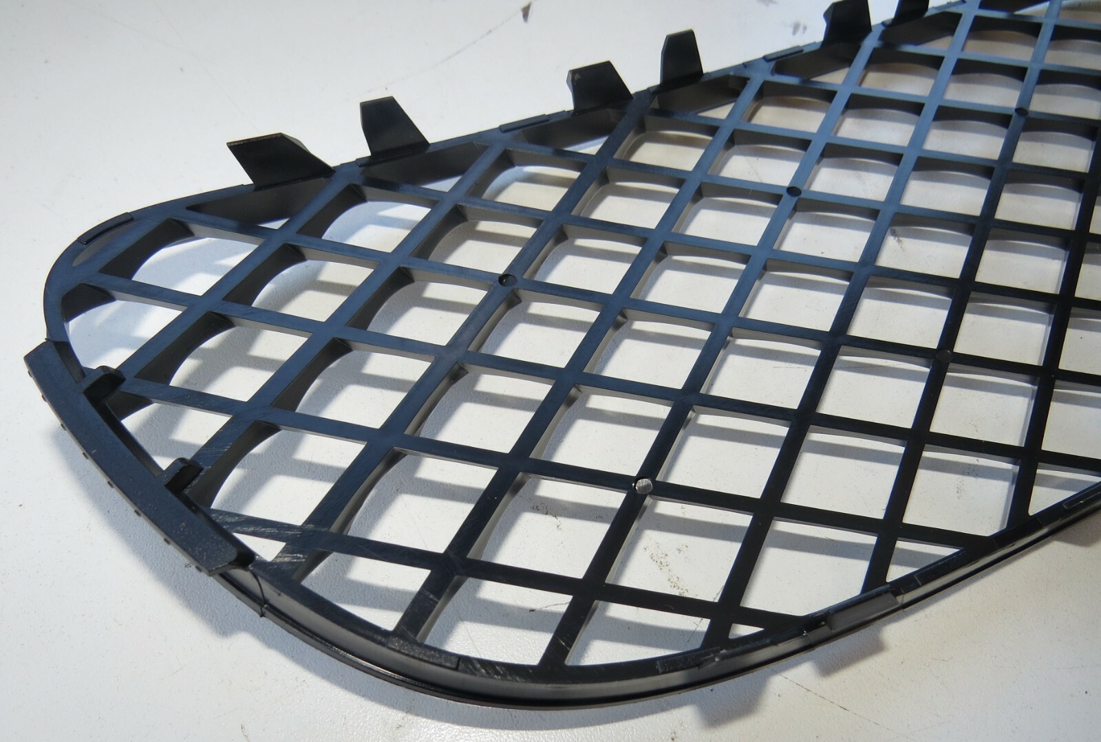Bentley Continental 2005 2006 2007 2008 2009 OEM NEW Bumper Grille 3W5807683C – Image 4