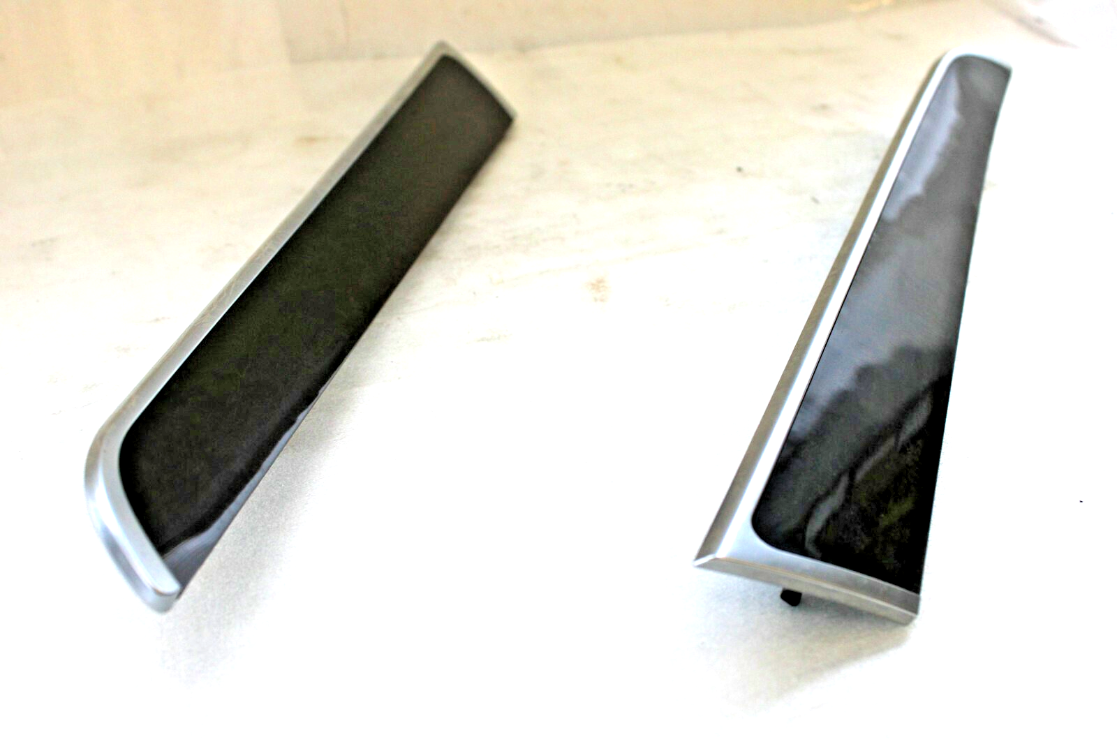 Audi A6 Quattro S6 2005-2011 OEM Interior Door Trim Molding Set Rear LH & RH - Image 4