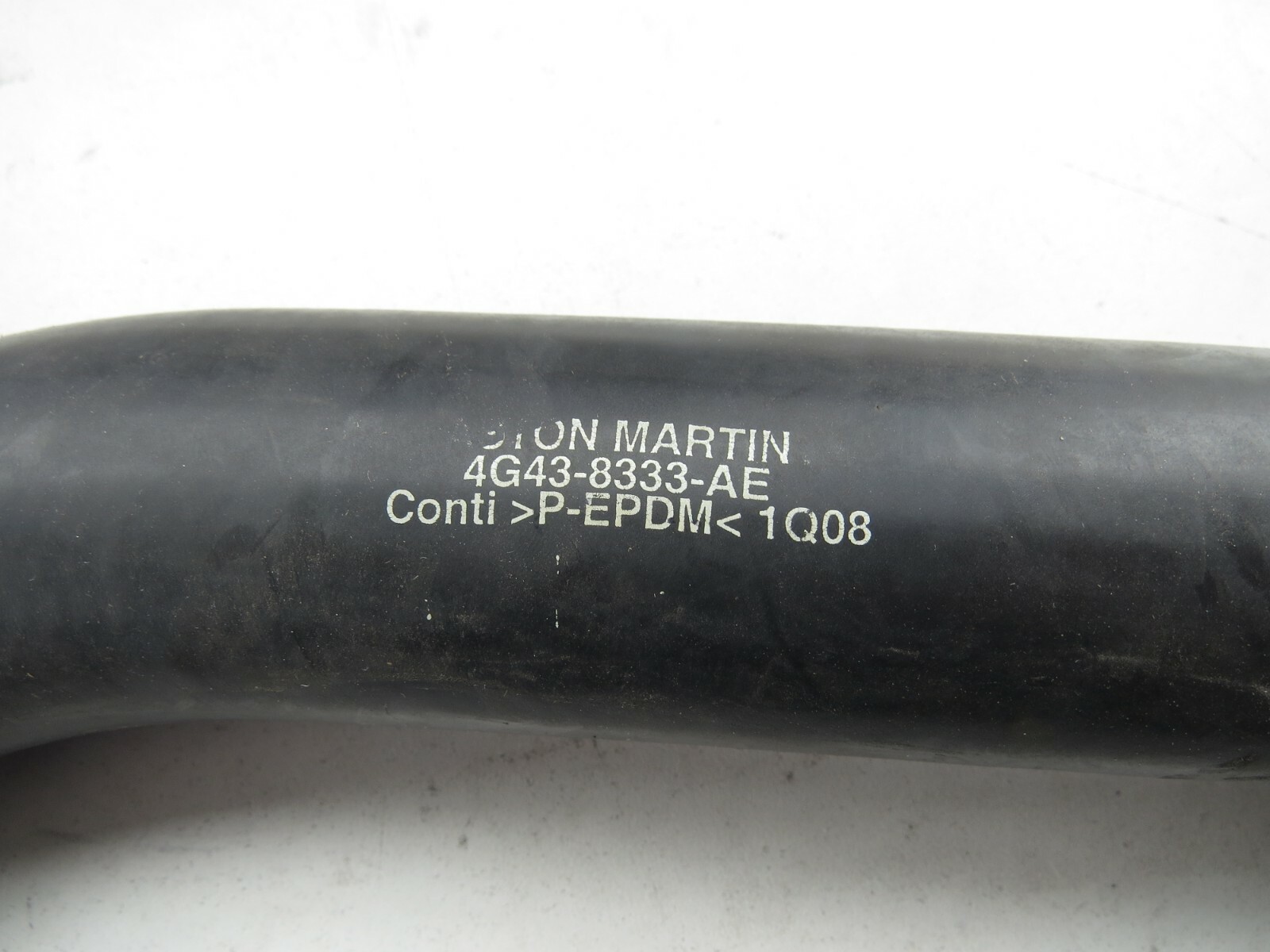 Aston Martin DB9 2005-2012 OEM NEW Radiator Hose - Image 3