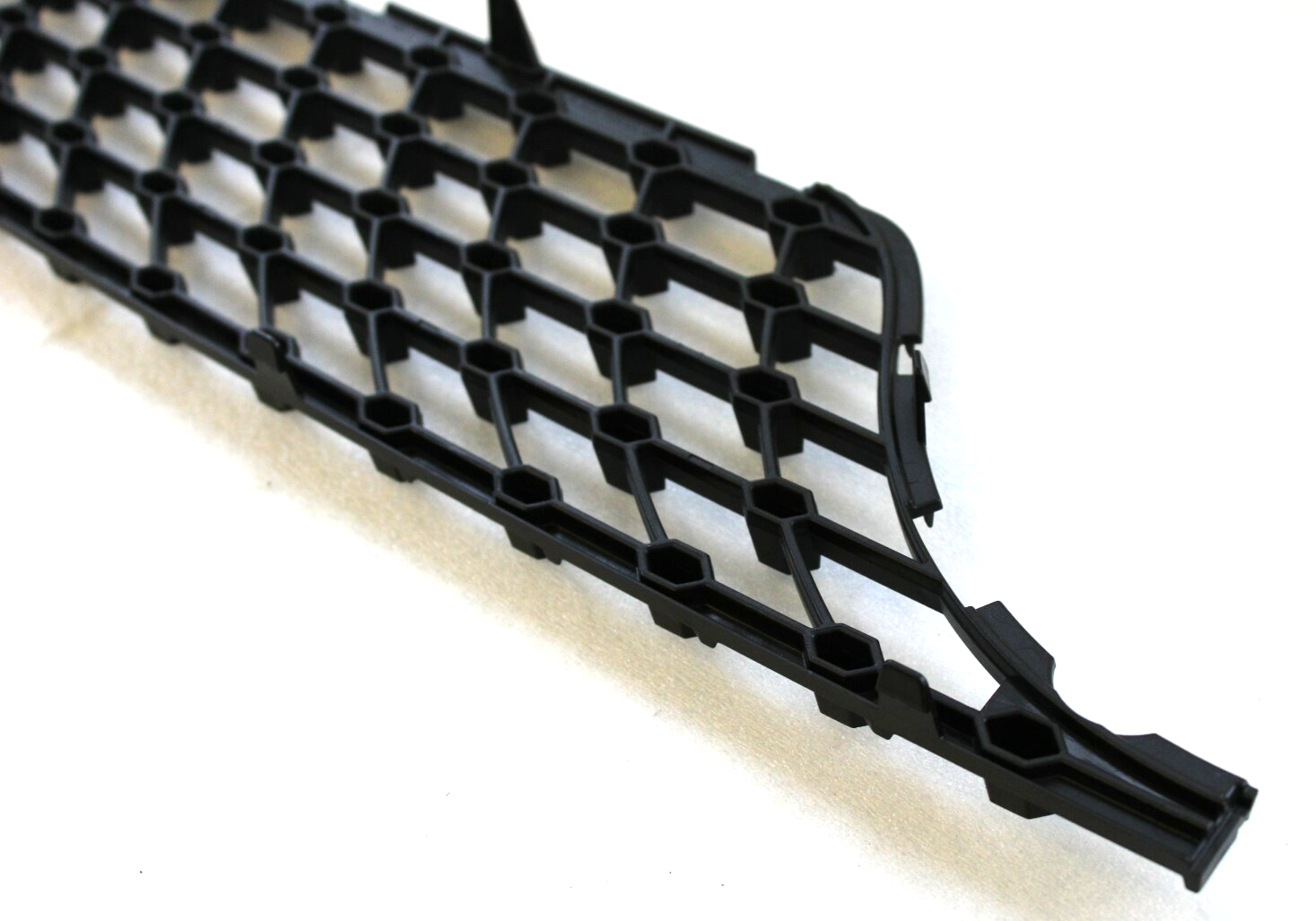 Mercedes-Benz 2016-2023 OEM NEW Grille Trim Front Left Lower (Driver Side) - Image 7