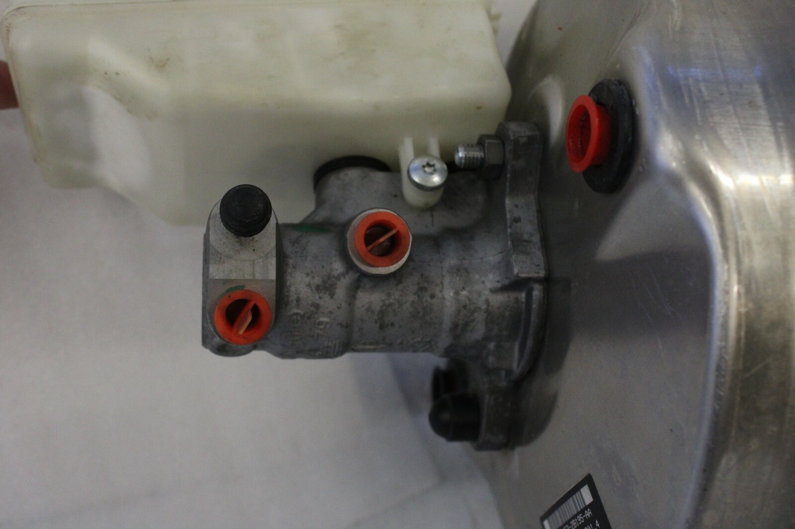 Aston Martin DB11 Vantage V8 2006-2023 OEM Brake Booster and Master Cylinder - Image 8