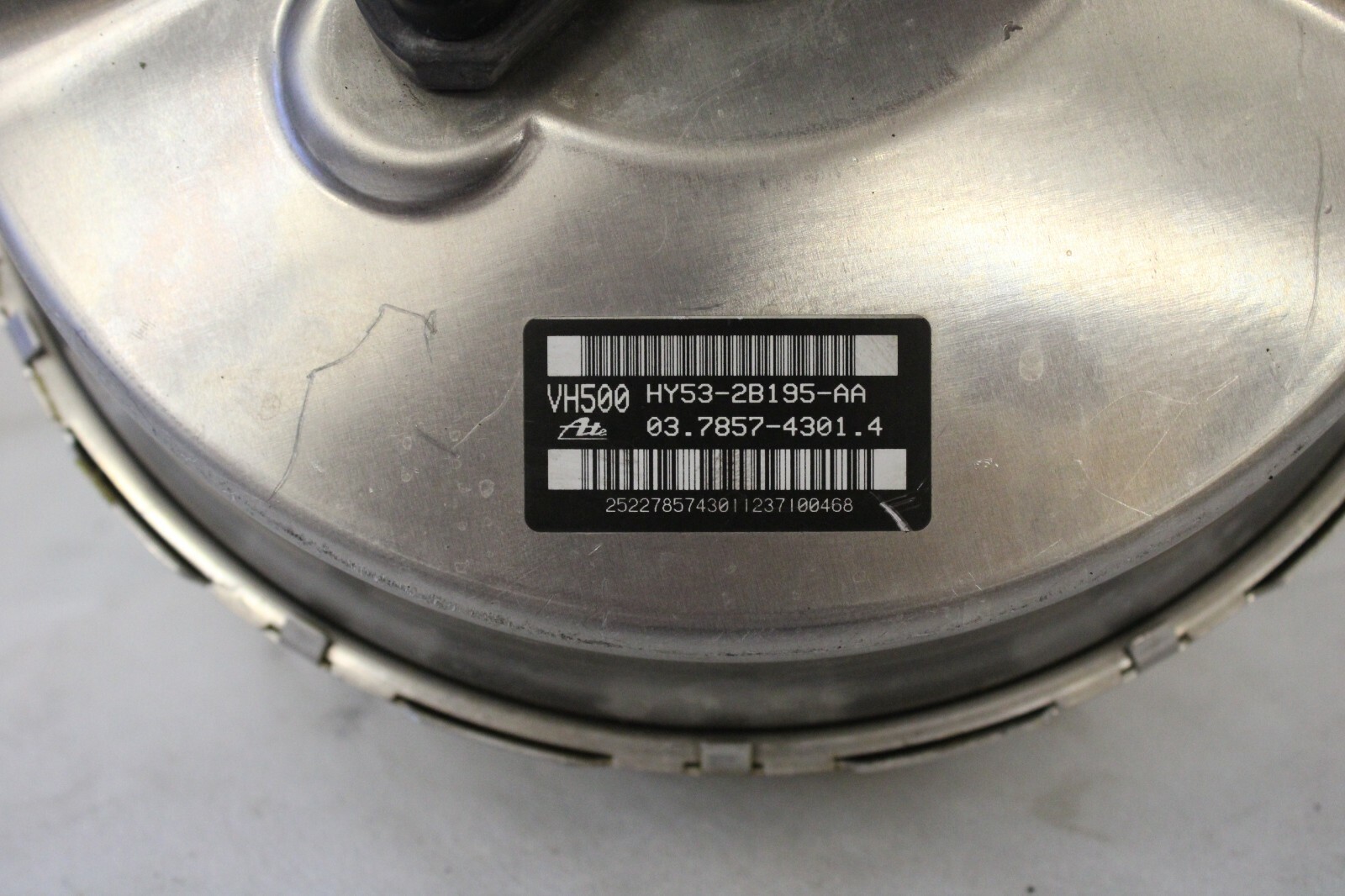 Aston Martin DB11 Vantage V8 2006-2023 OEM Brake Booster and Master Cylinder - Image 11