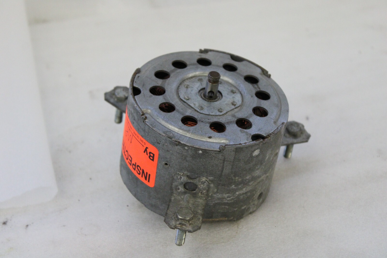 Porsche 911 1992 1993 1994 1995 1996 1997 1998 OEM Engine Oil Cooler Fan Motor – Image 4