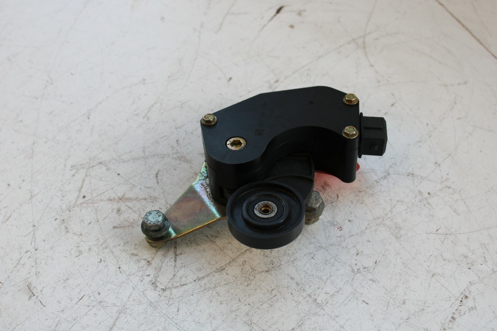 Porsche 911 1989-1998 OEM Belt Tension Sensor 96410603507; 99310603500 – Image 10