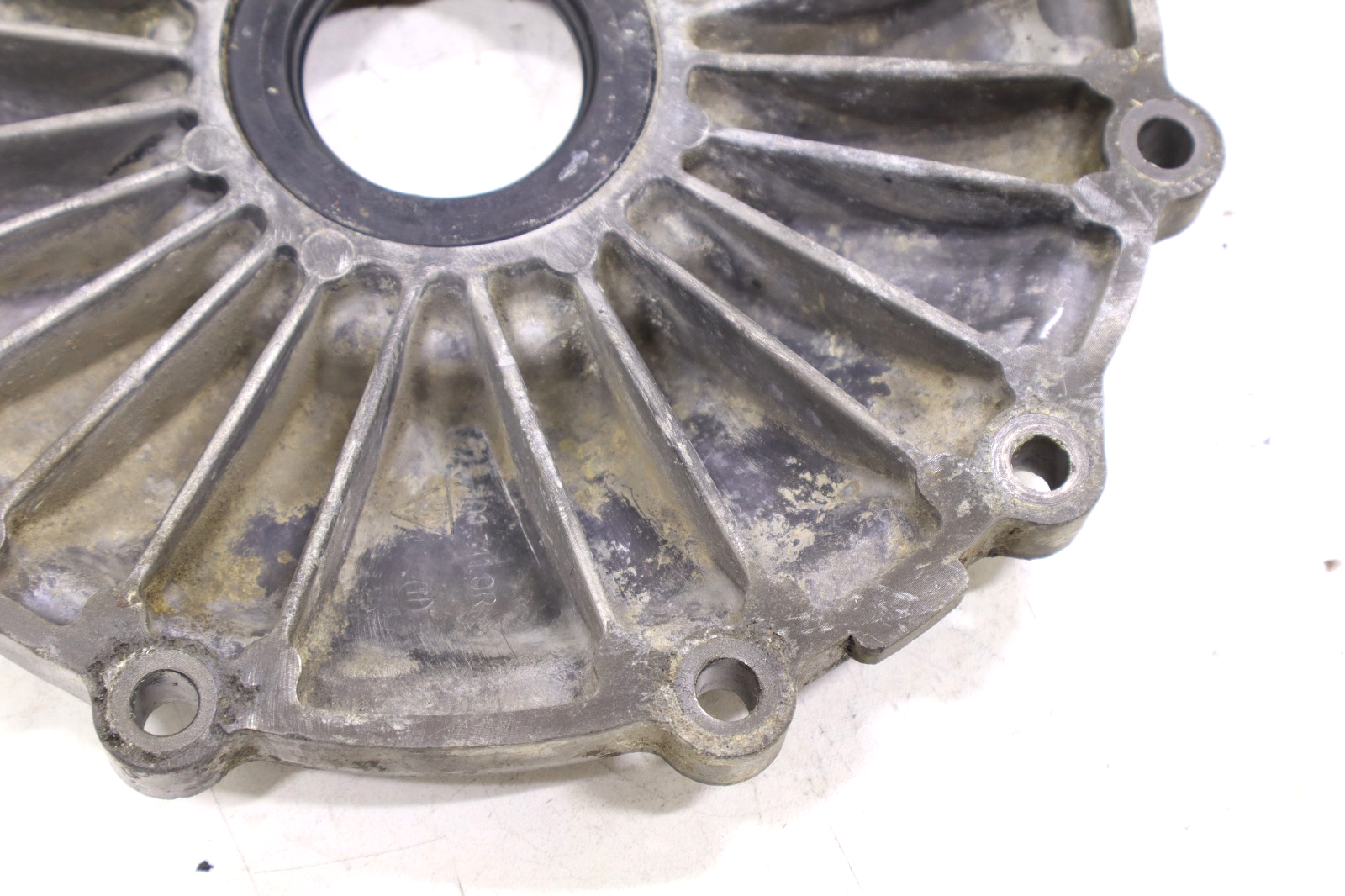 Porsche 911 915 1974-1977 OEM 915 Transmission Magnesium Side Cover – Image 12