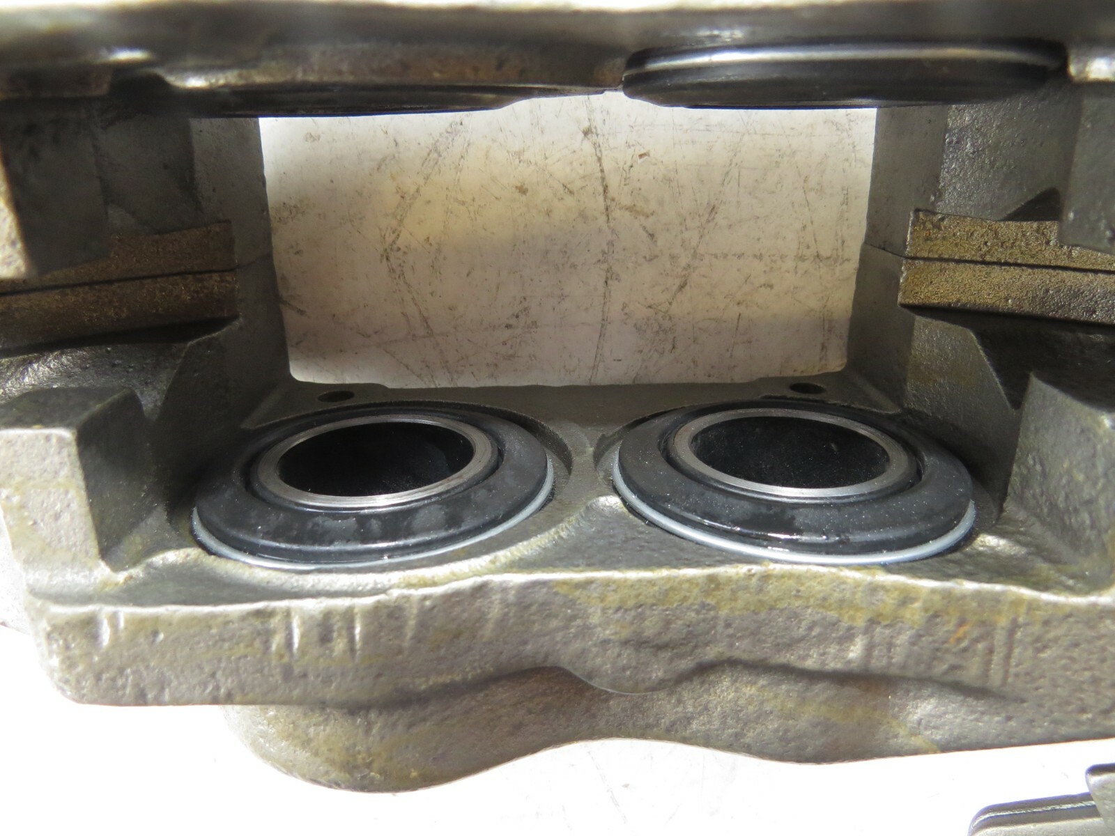 Bentley Continental Rolls Royce 1985-1989 OEM Rebuilt Brake Caliper Rear Right - Image 9